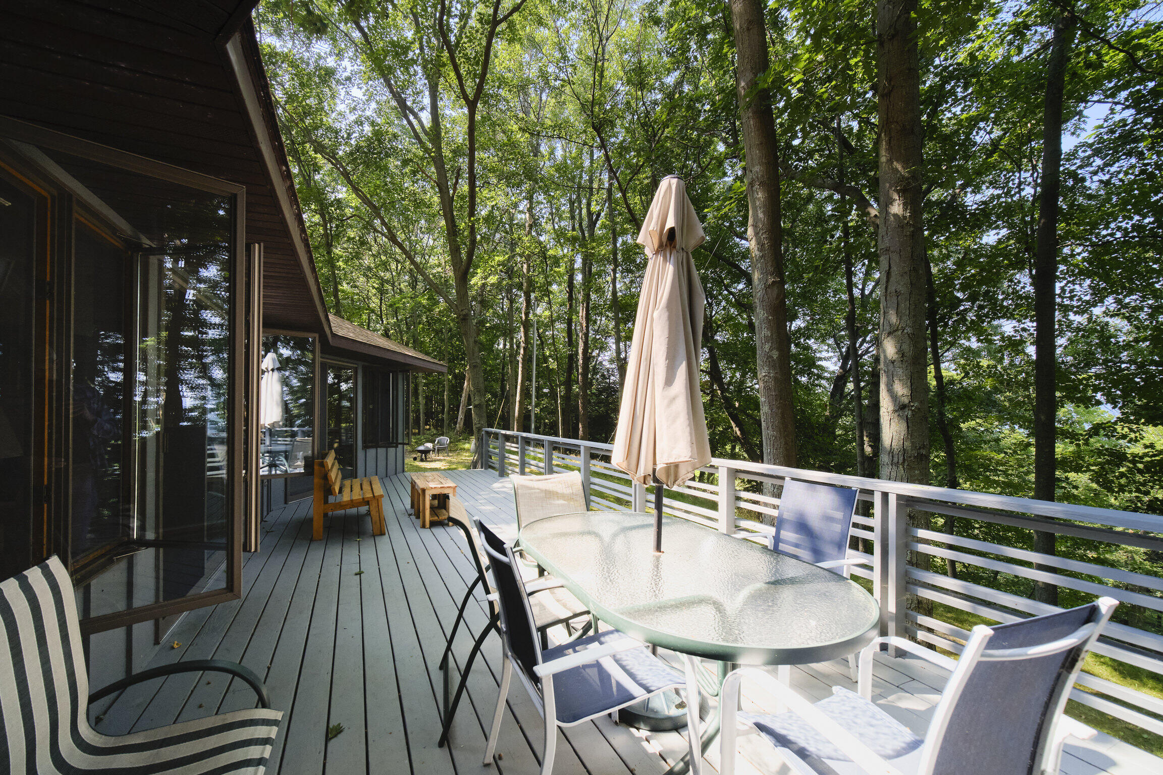 2521 Crescent Beach Road