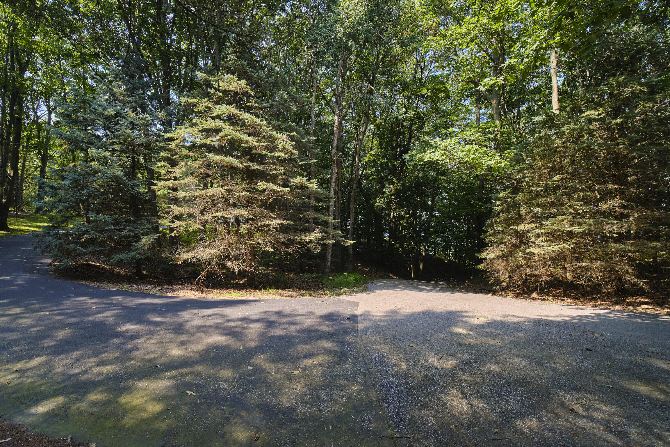 2521 Crescent Beach Road