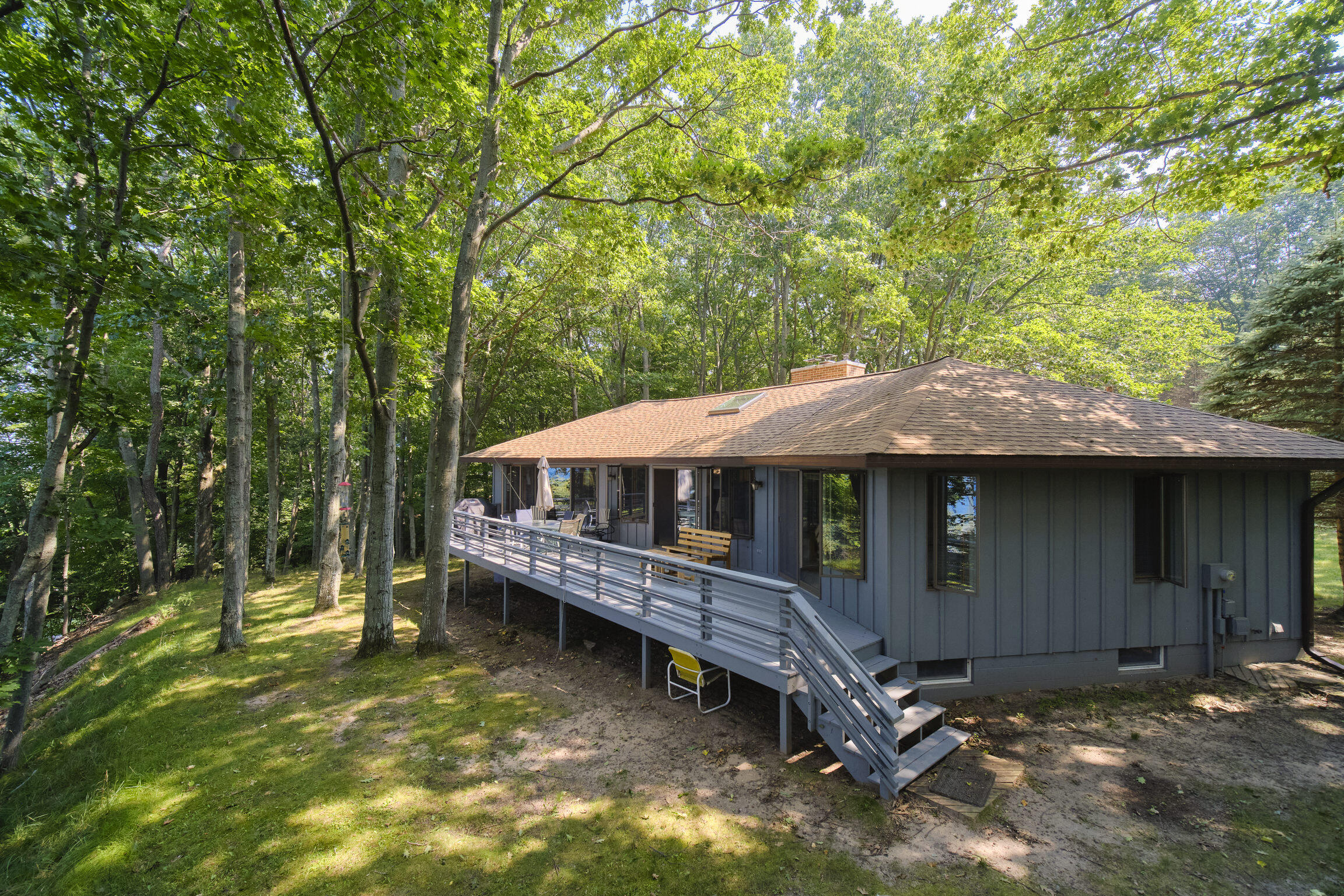 2521 Crescent Beach Road