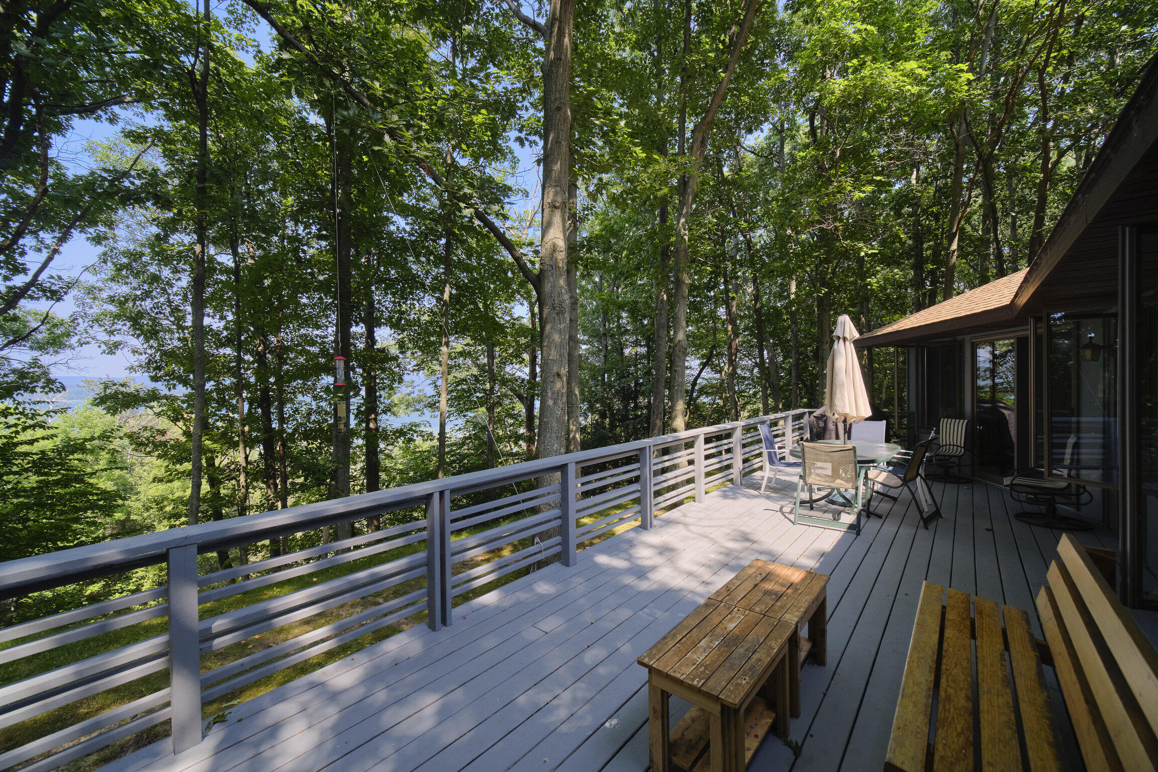 2521 Crescent Beach Road