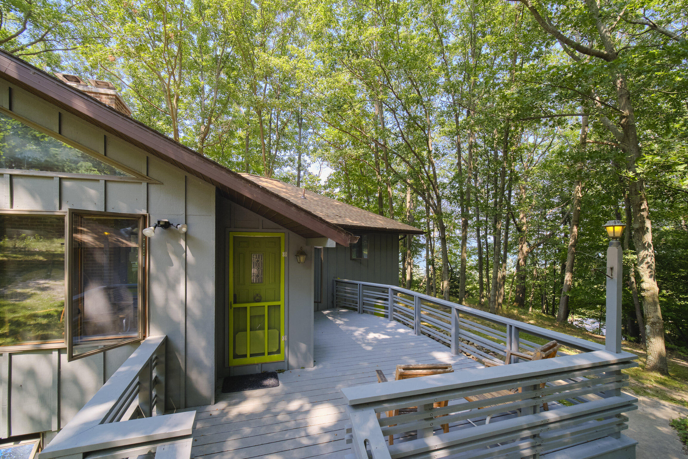 2521 Crescent Beach Road