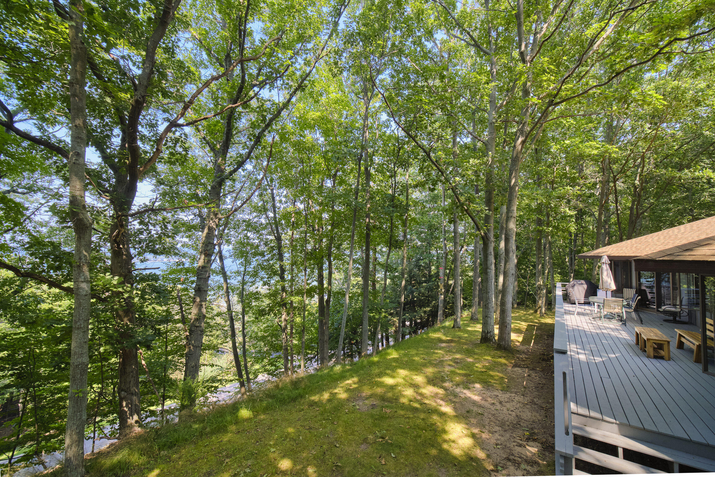 2521 Crescent Beach Road