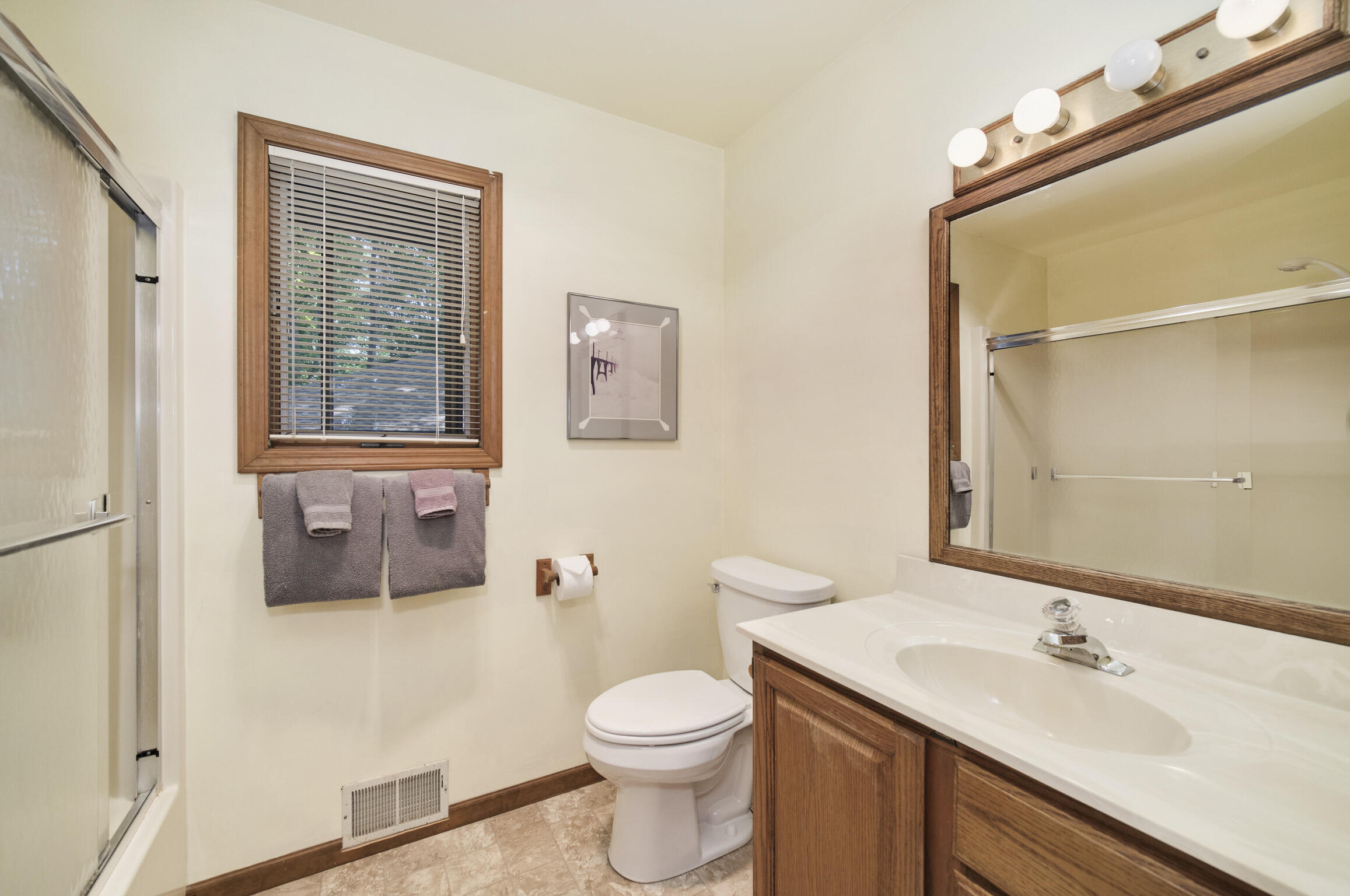 2521 Crescent Beach Road