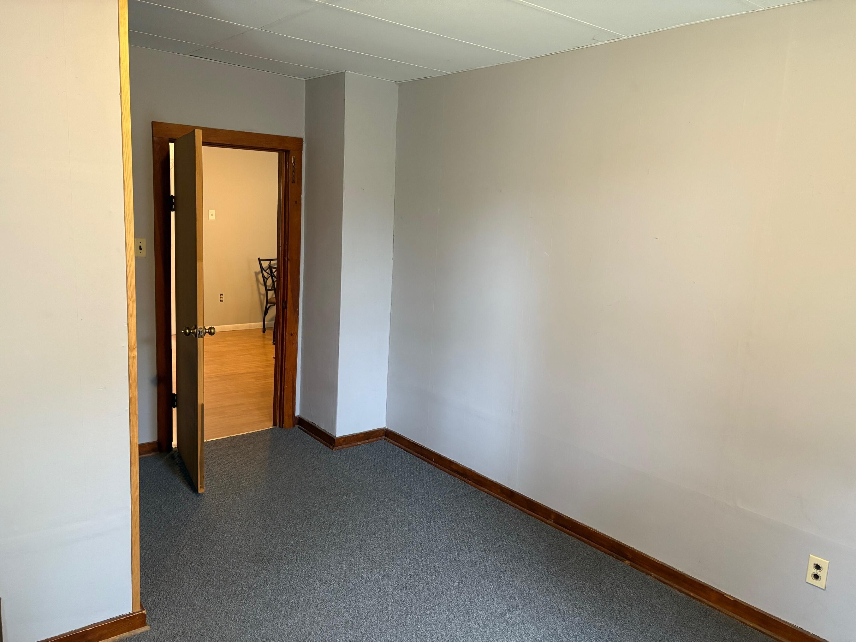 276 Third St Street
