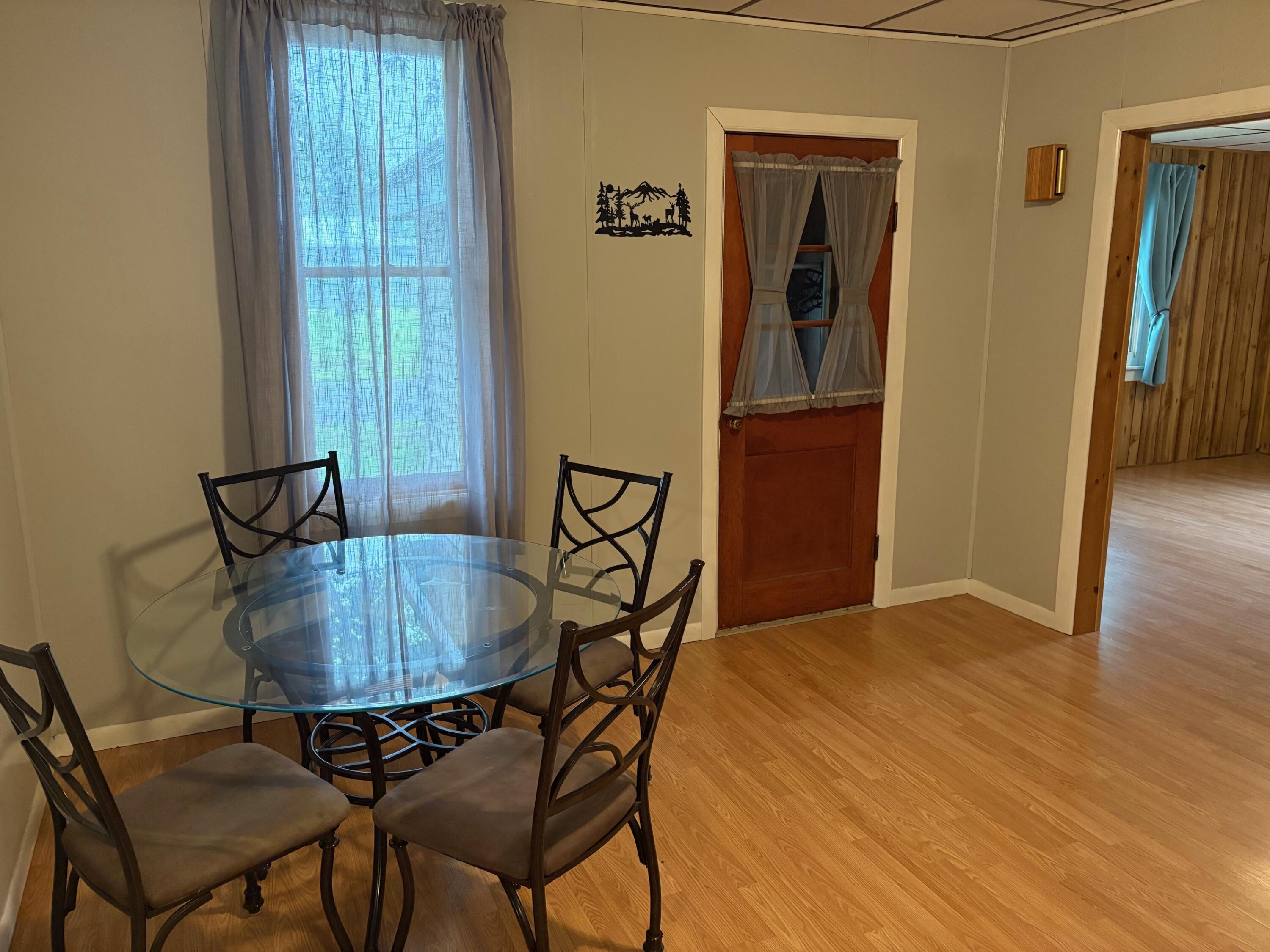 276 Third St Street