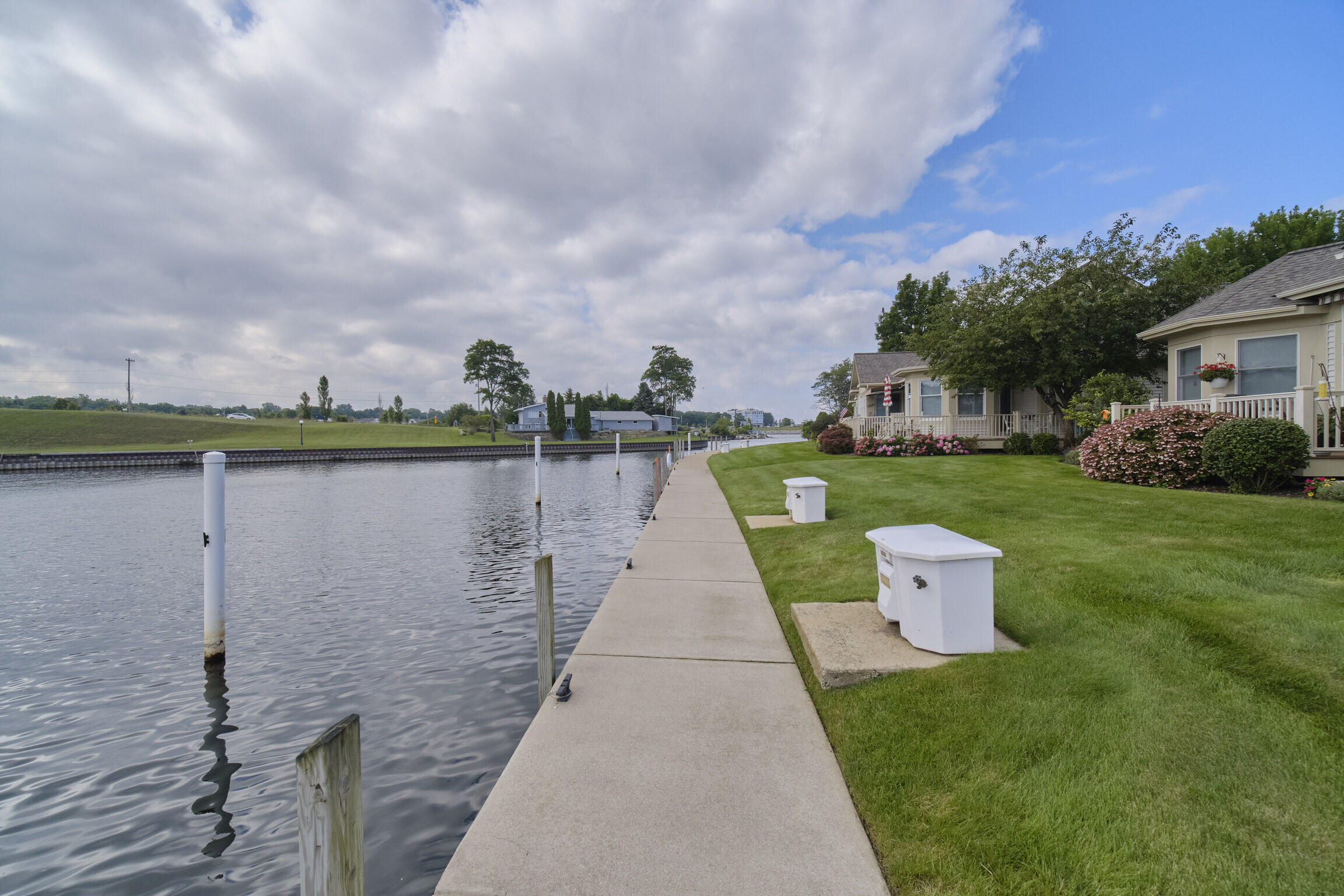 4 Harbor Point Lane