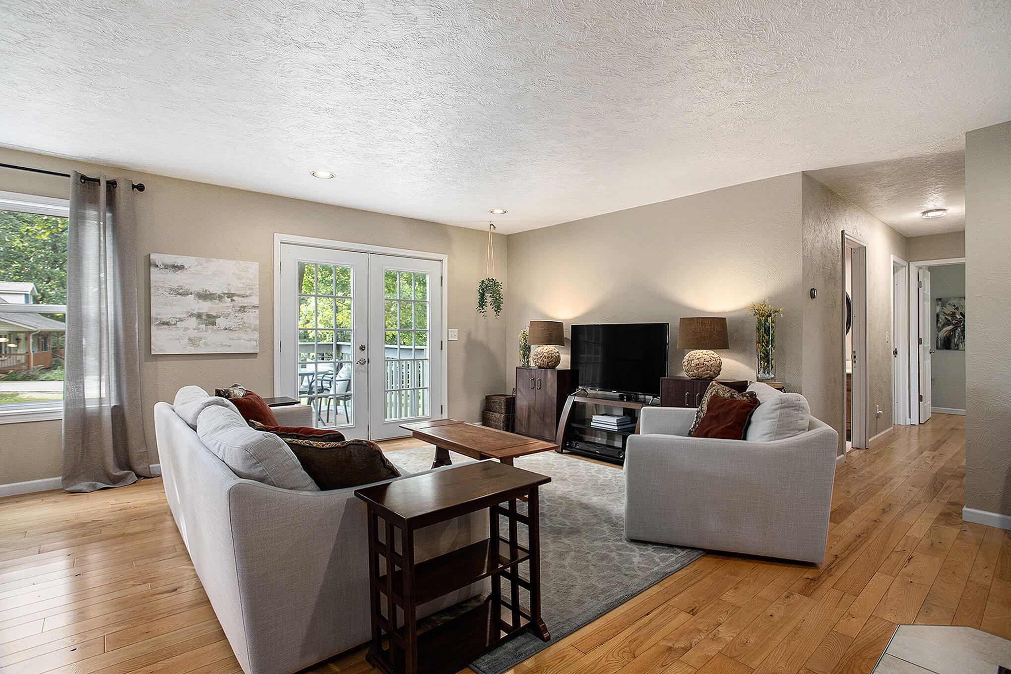 207 Embury Drive