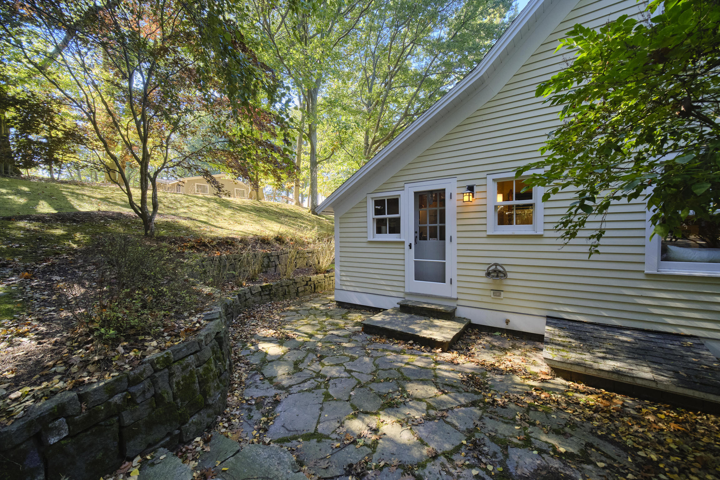 12838 Lakeview Road