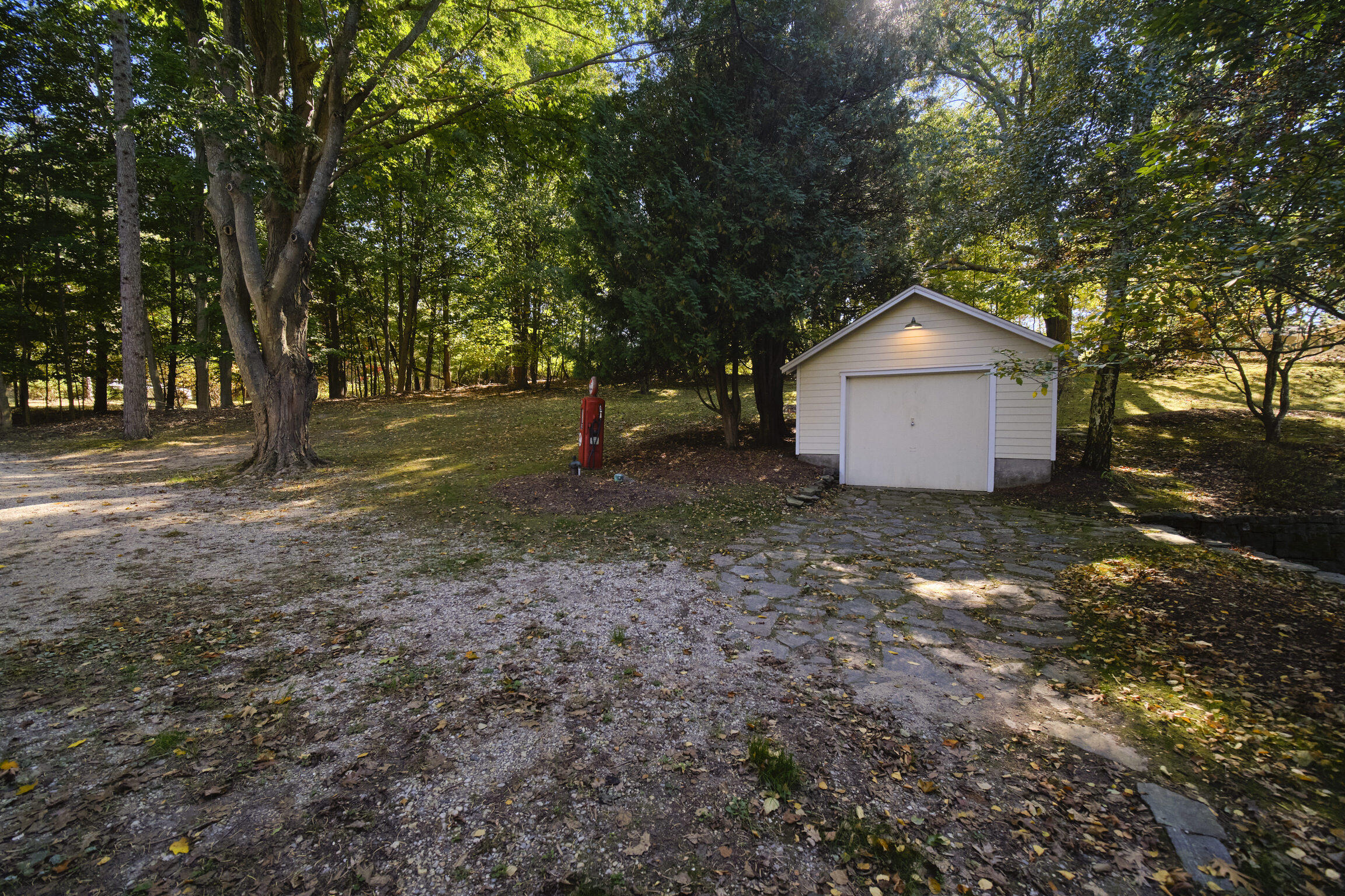 12838 Lakeview Road
