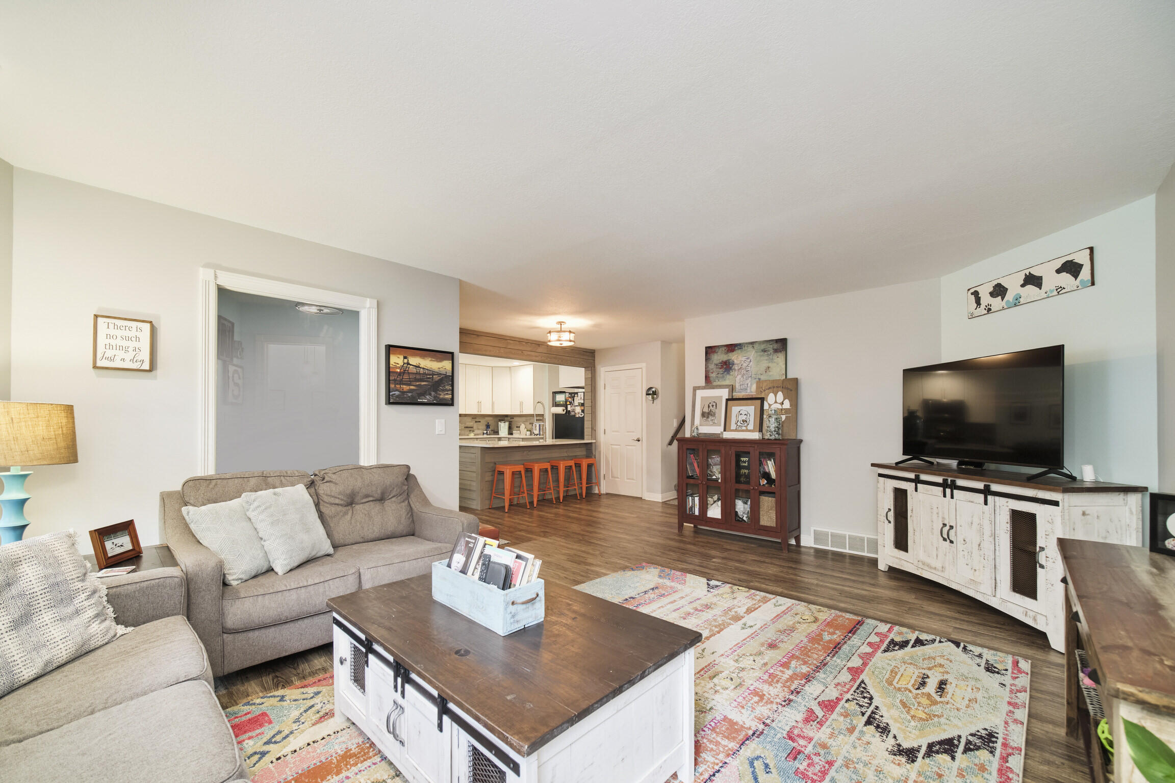 4455 W Fox Farm Road