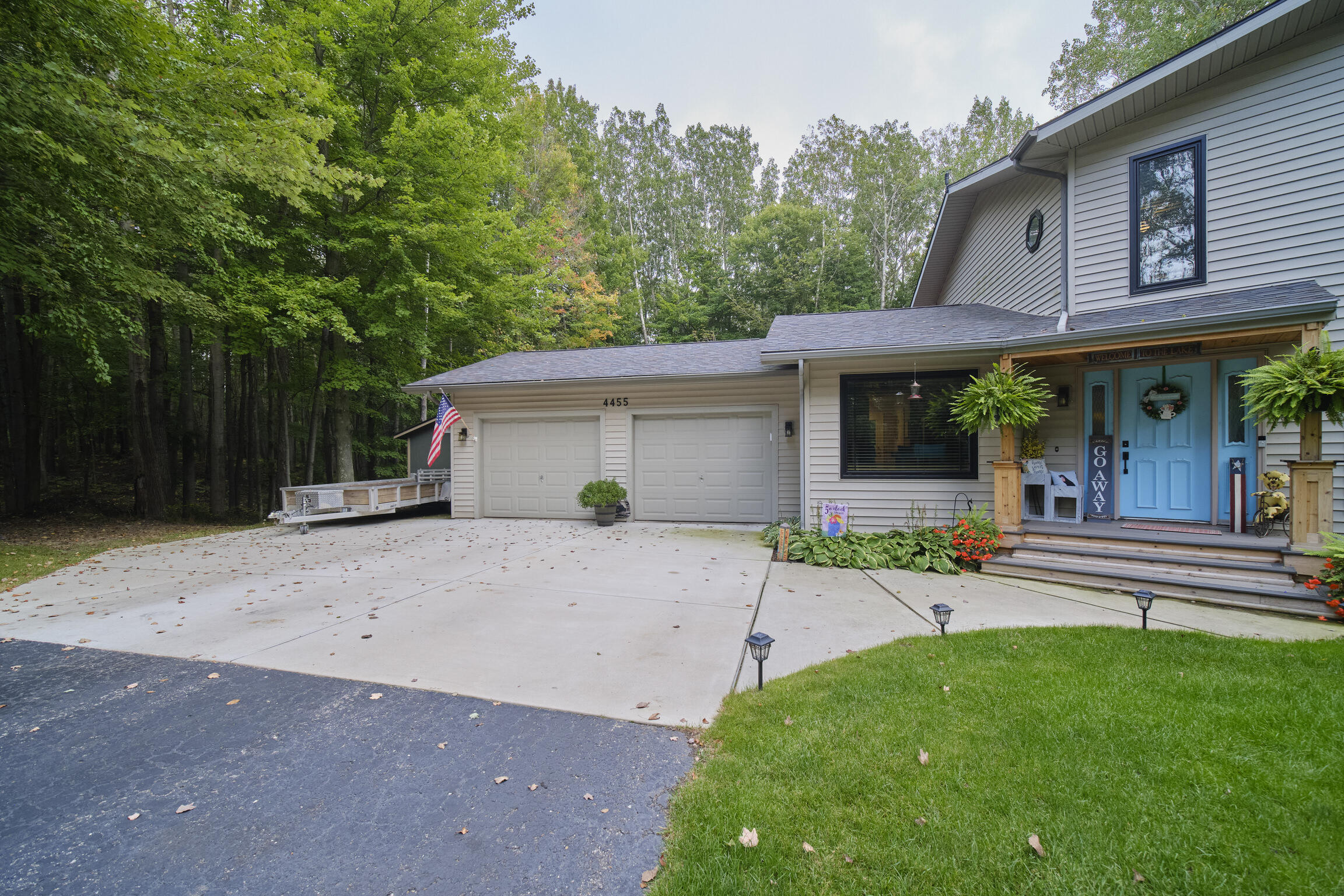 4455 W Fox Farm Road