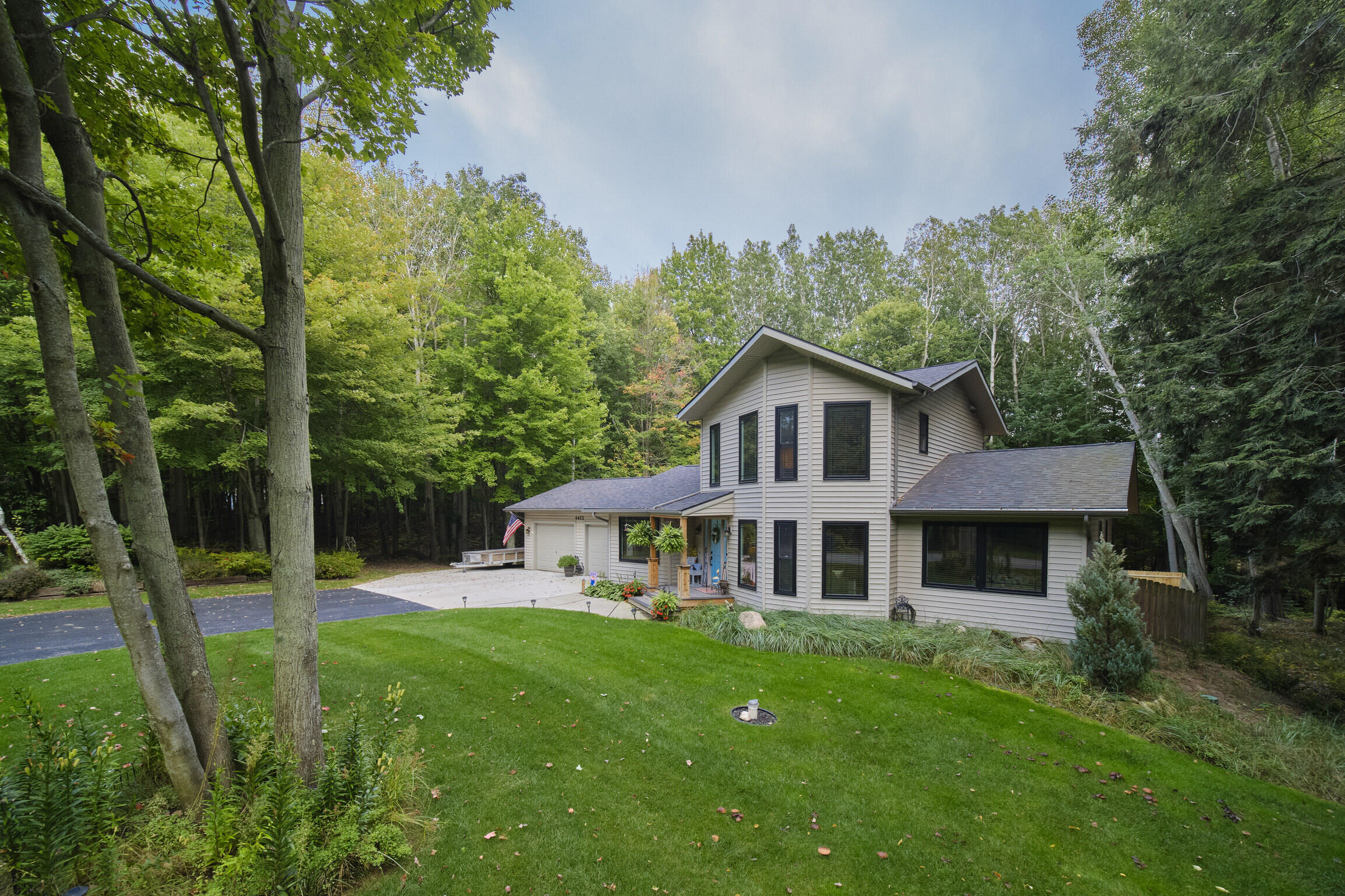 4455 W Fox Farm Road