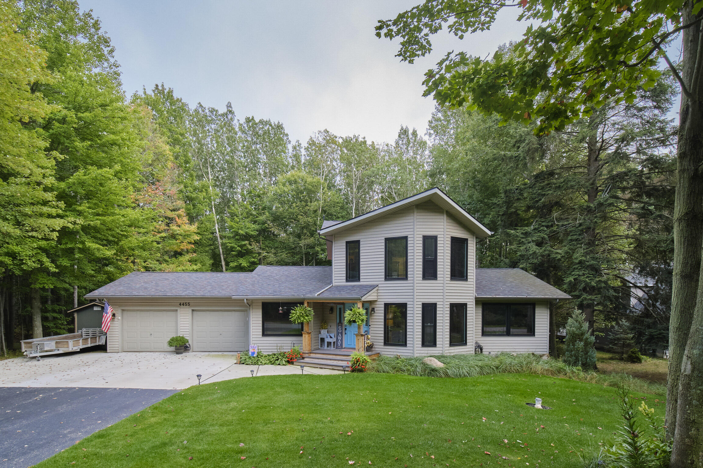 4455 W Fox Farm Road