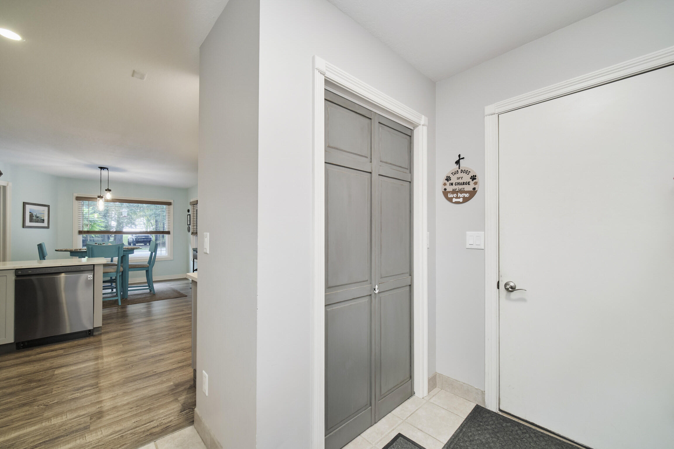 4455 W Fox Farm Road