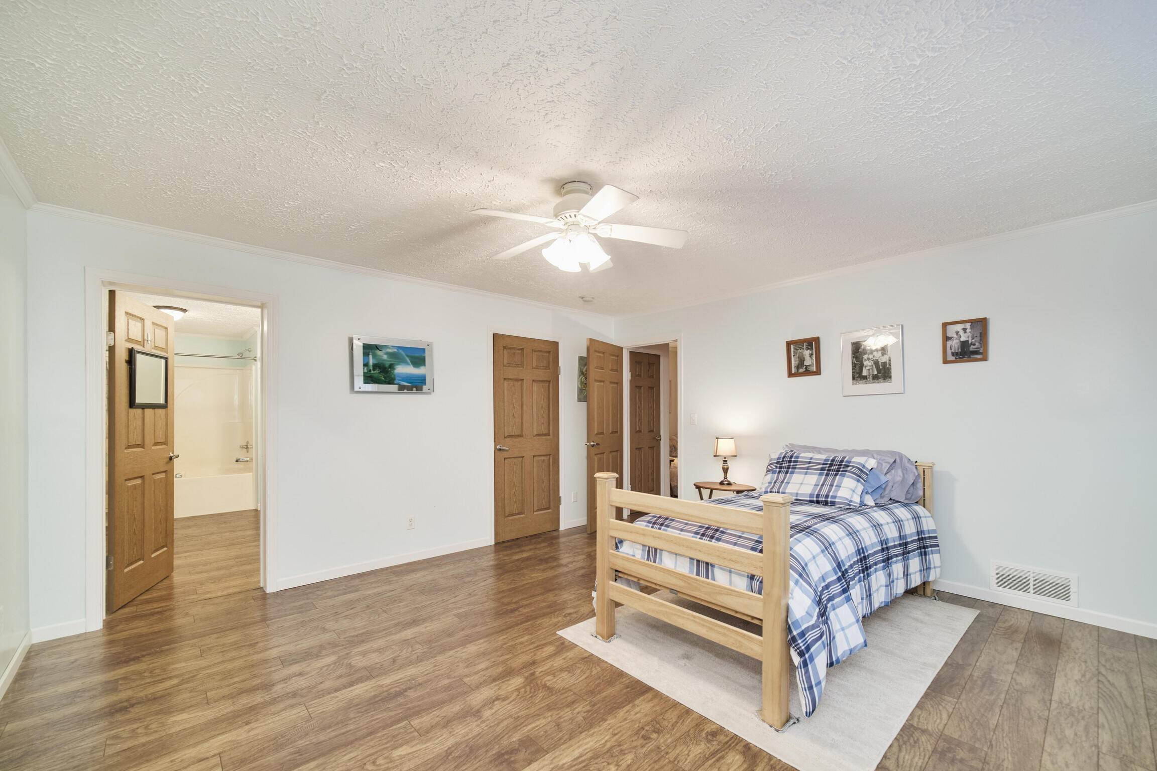 14061 Erdman Road