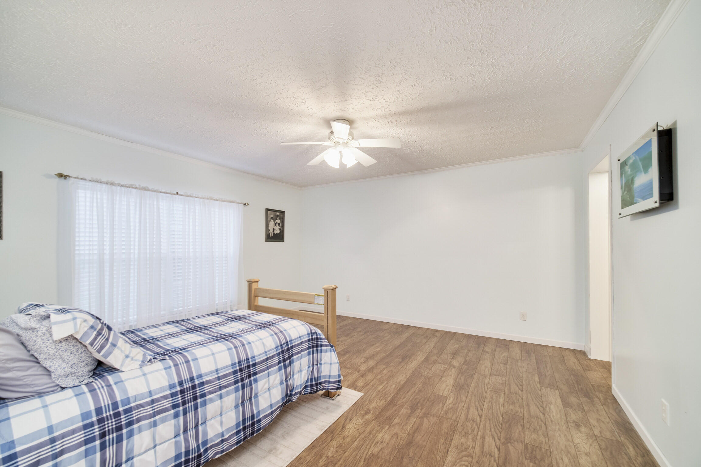 14061 Erdman Road