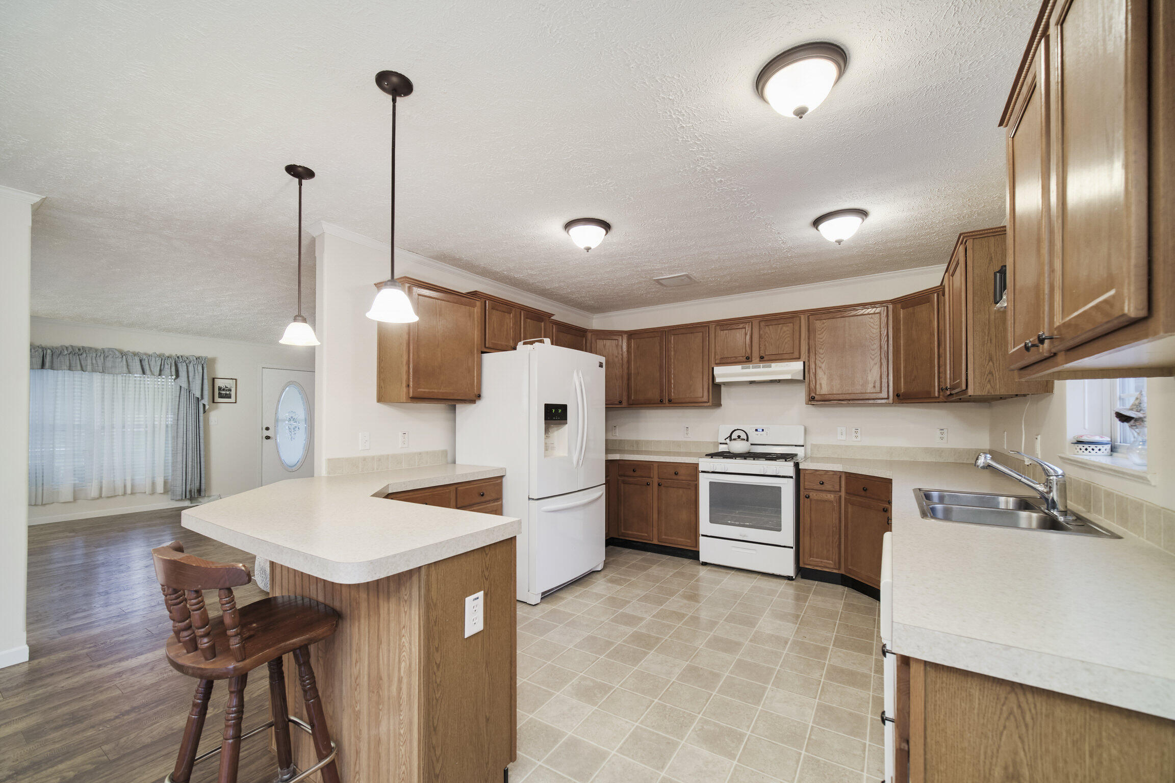 14061 Erdman Road