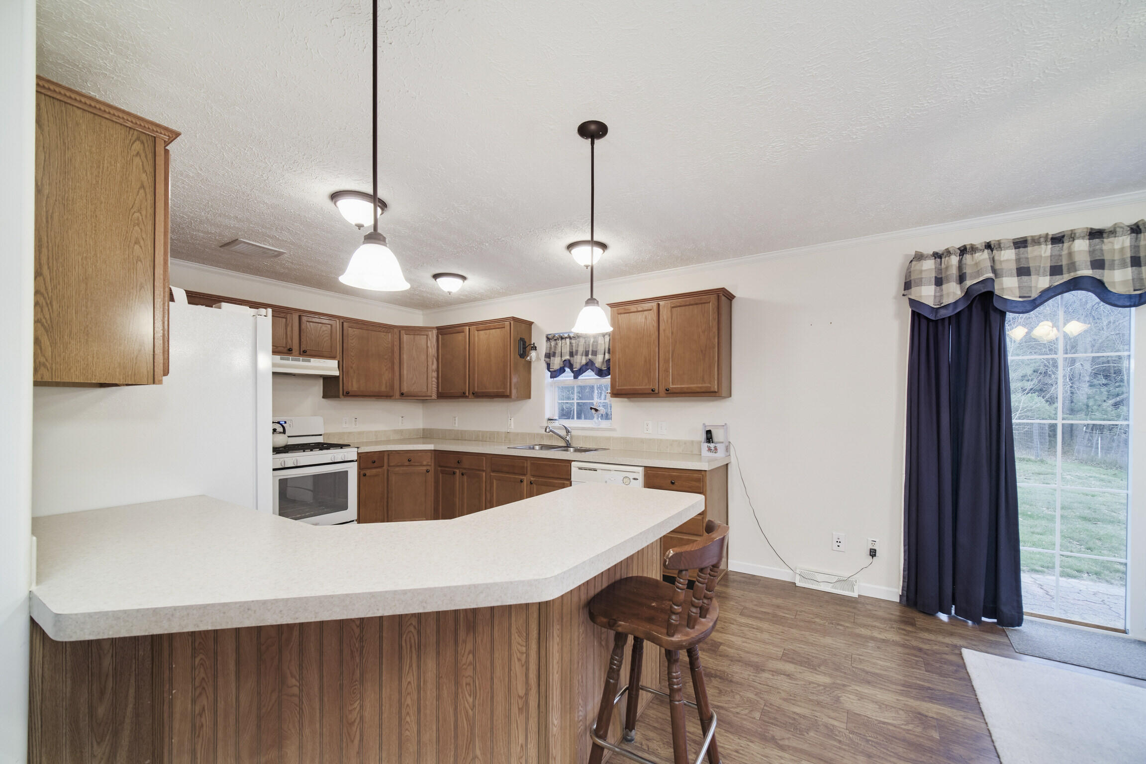 14061 Erdman Road