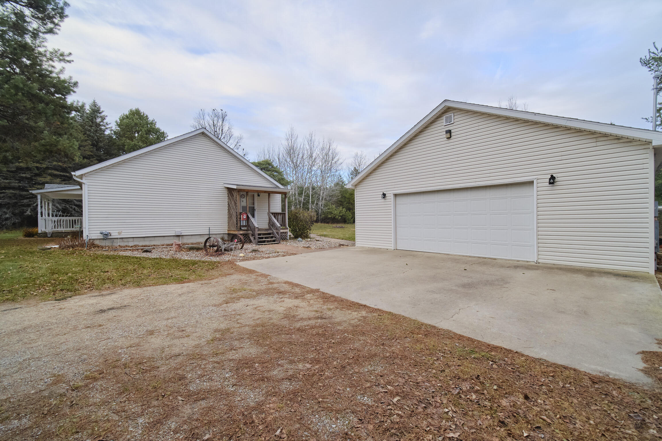 14061 Erdman Road