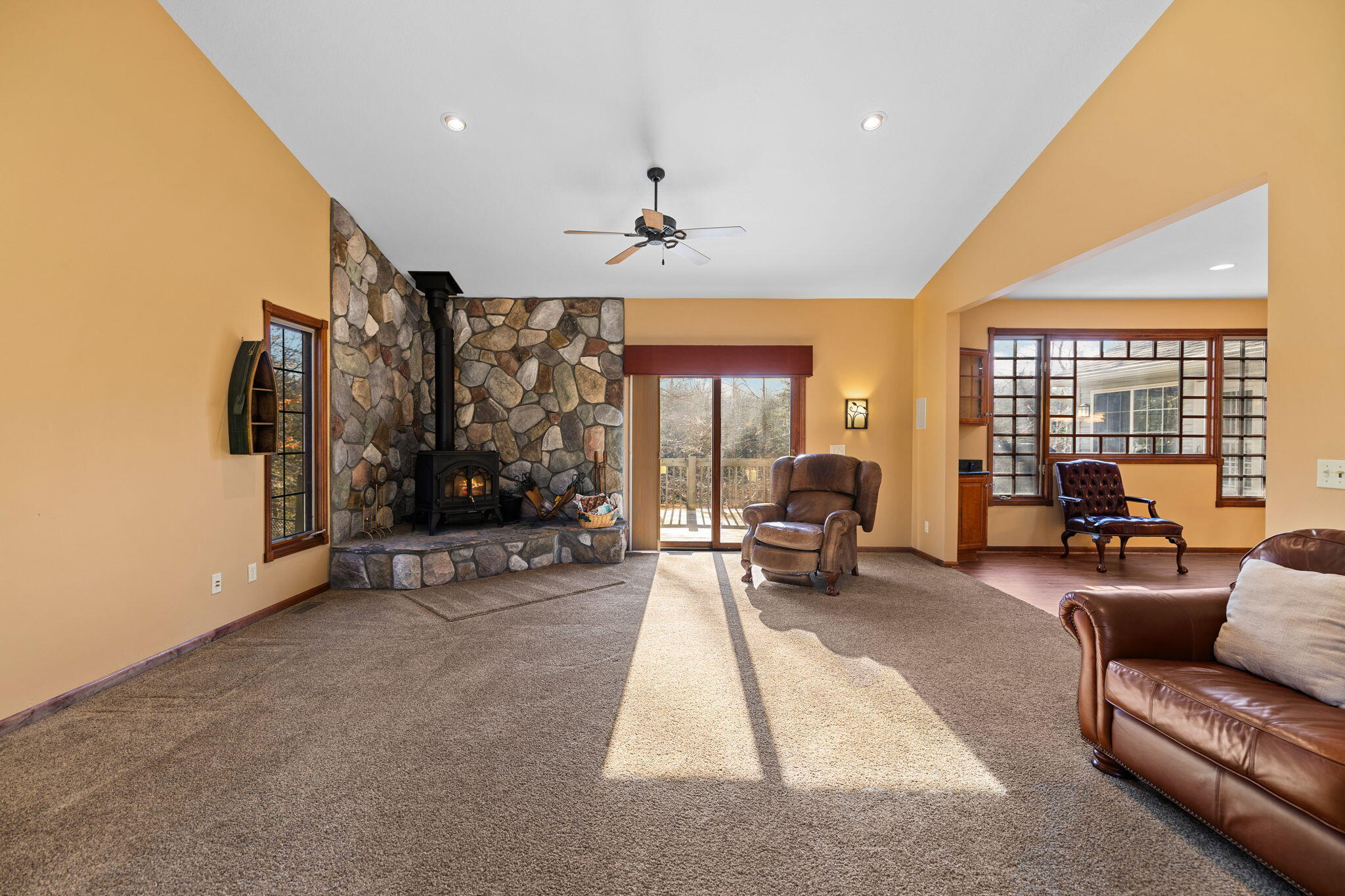 15445 Holly Drive