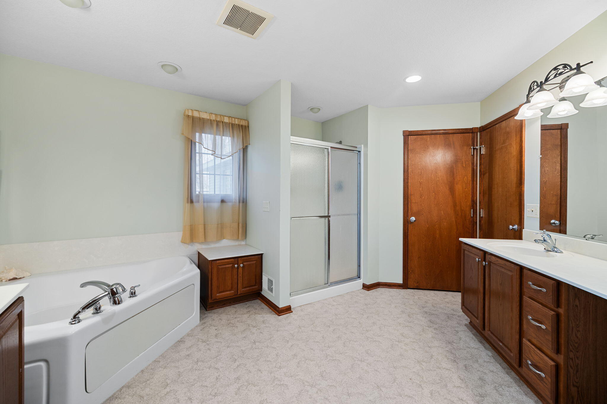 15445 Holly Drive
