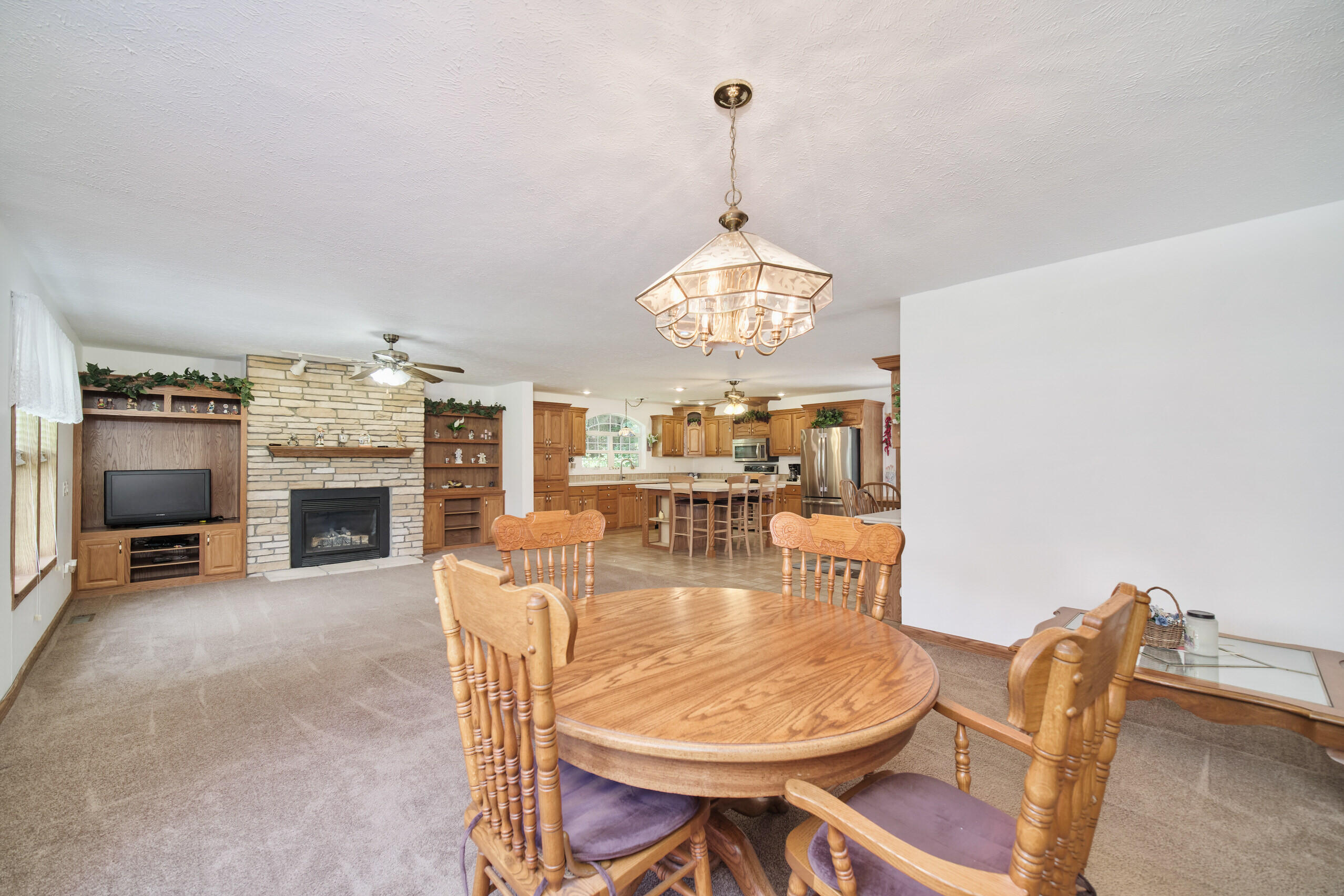 9155 Ivanhoe Drive