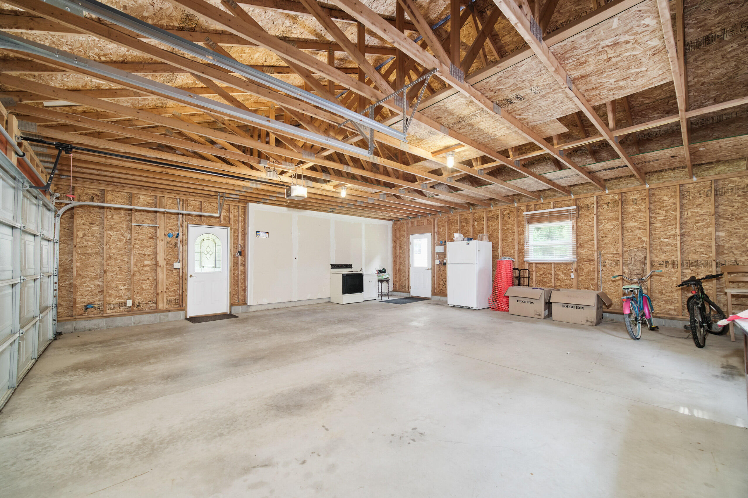 9155 Ivanhoe Drive