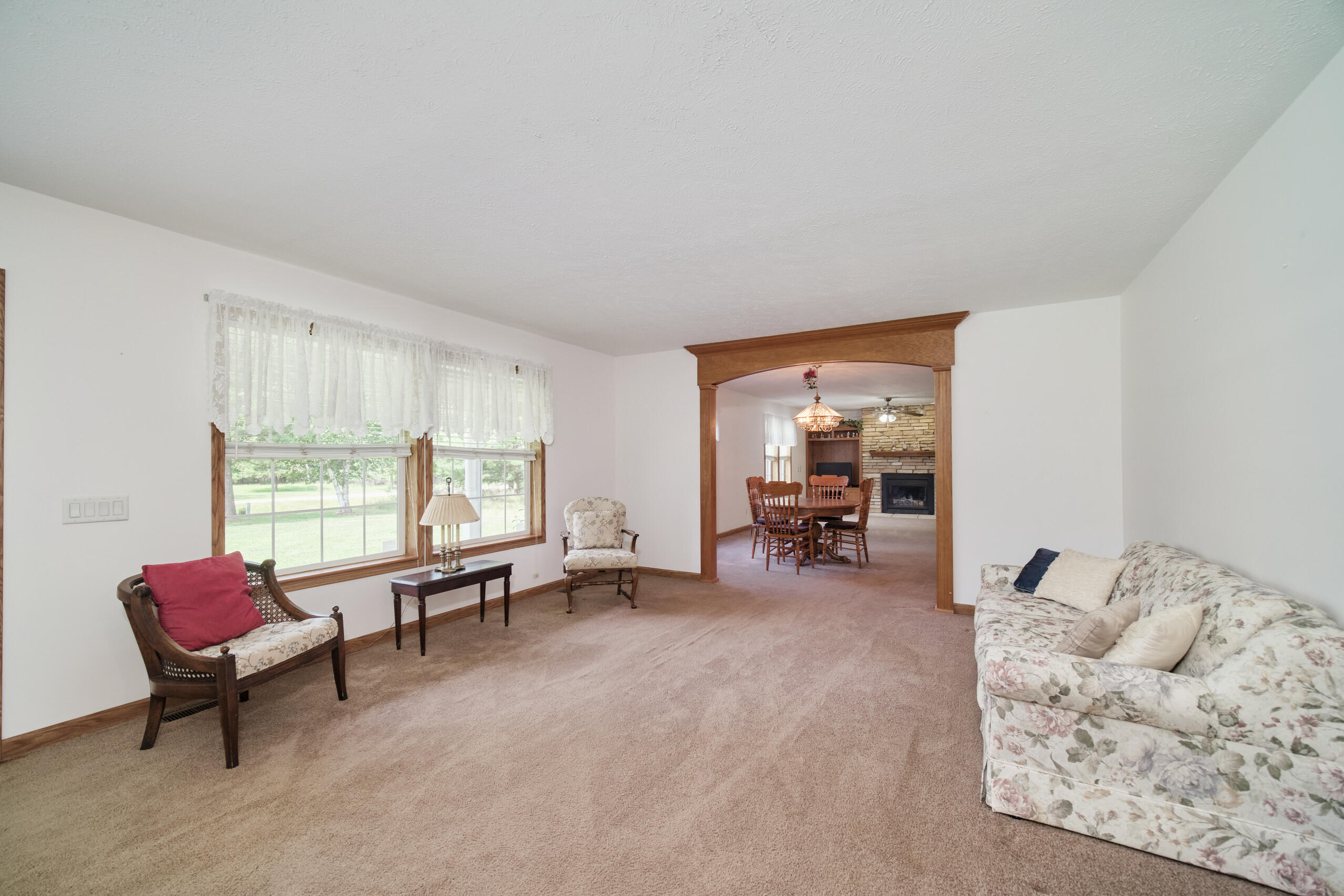 9155 Ivanhoe Drive