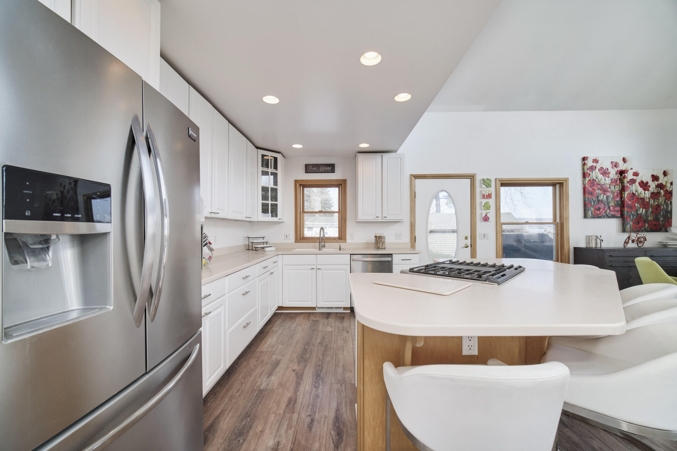 8579 Bayview Road
