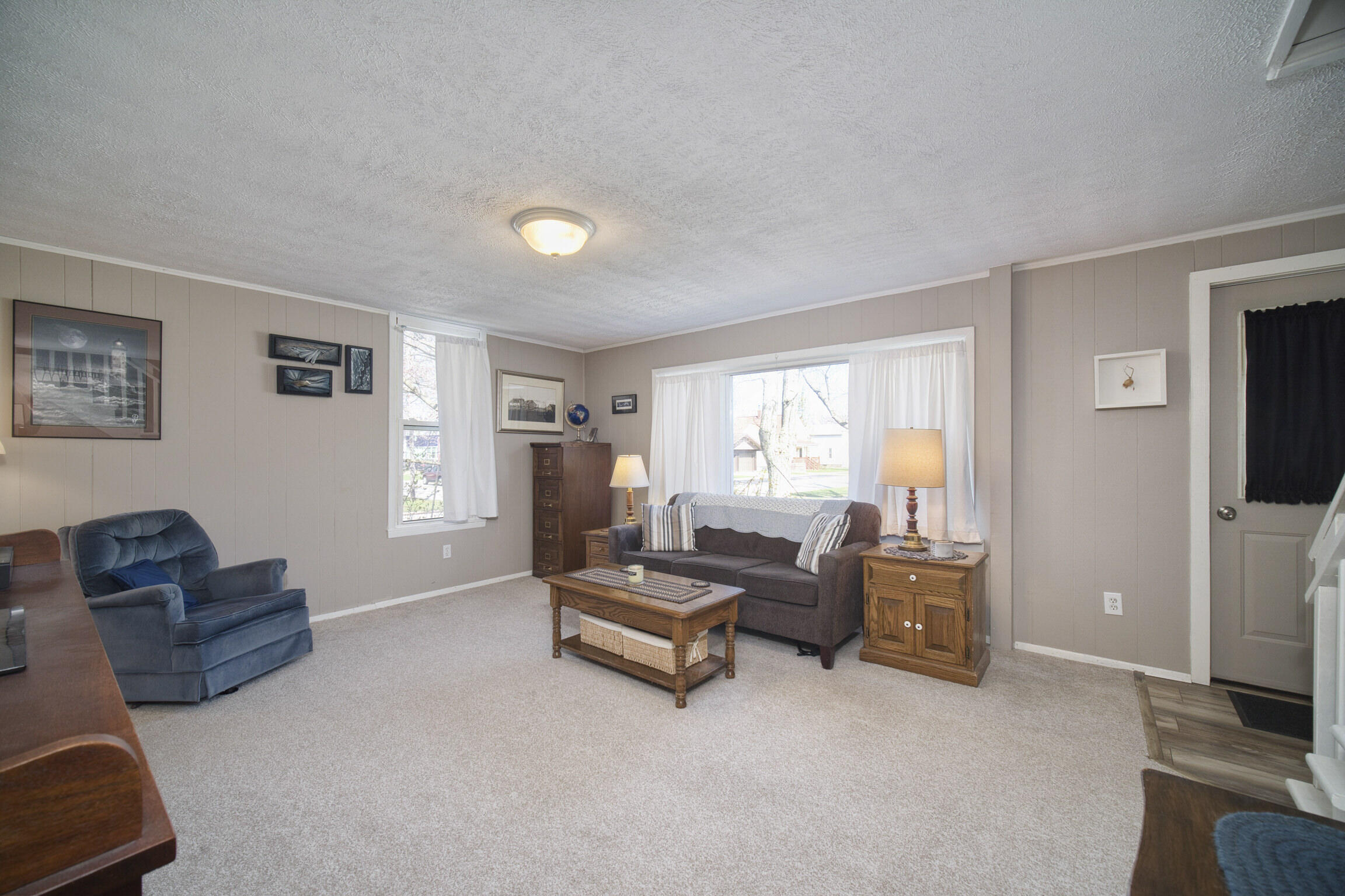 257 2nd Avenue