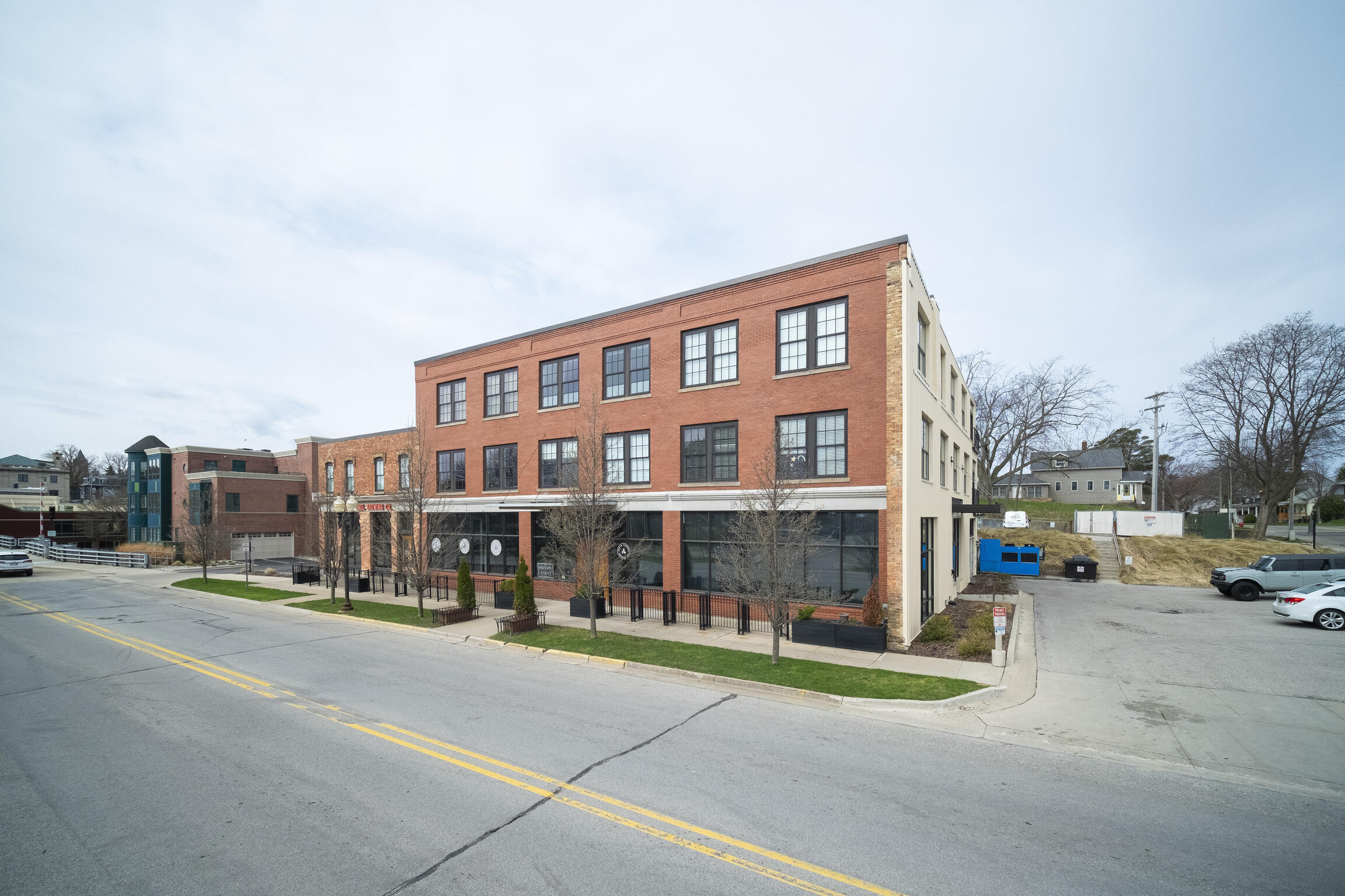 86 Washington Street