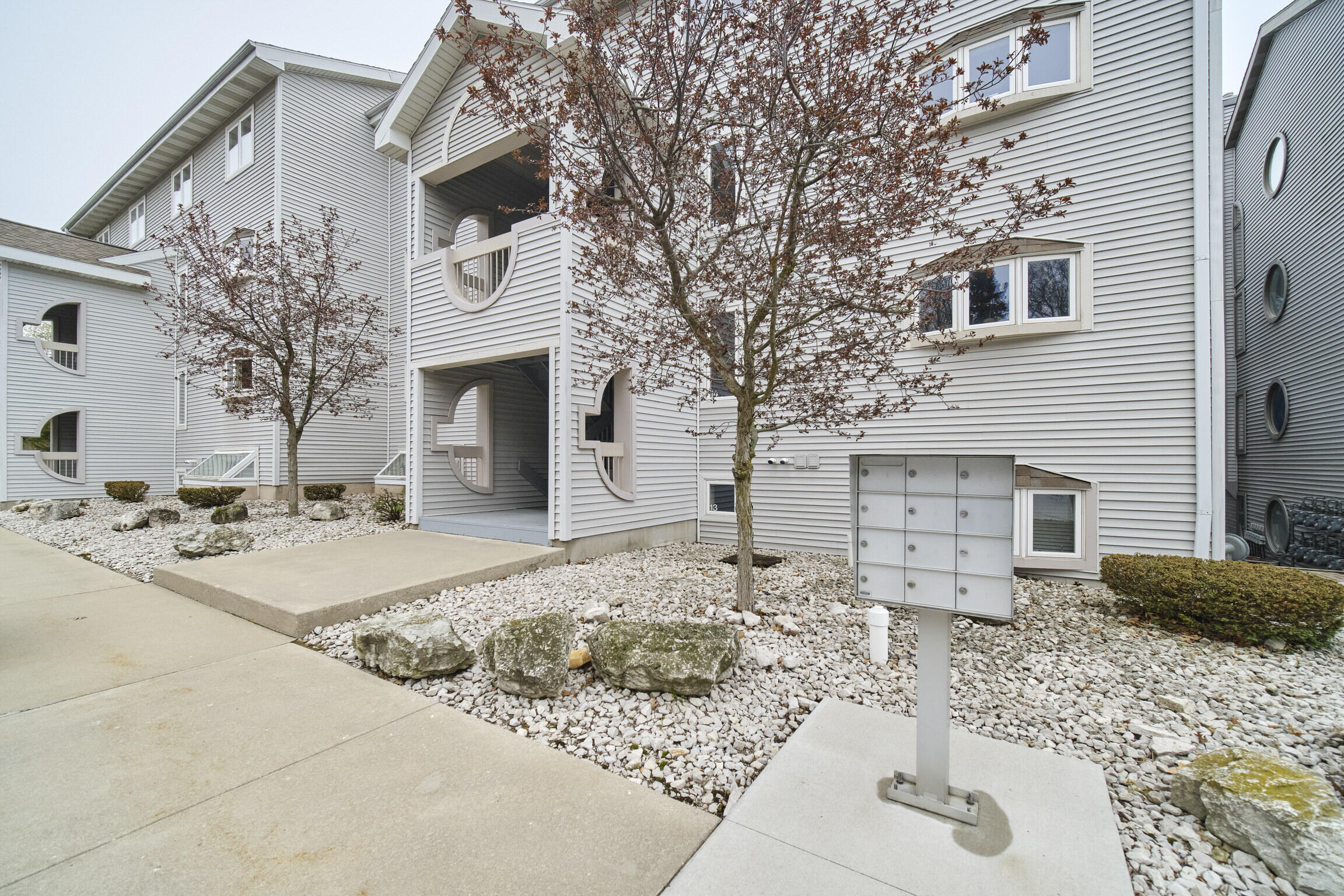 315 5th Avenue 17