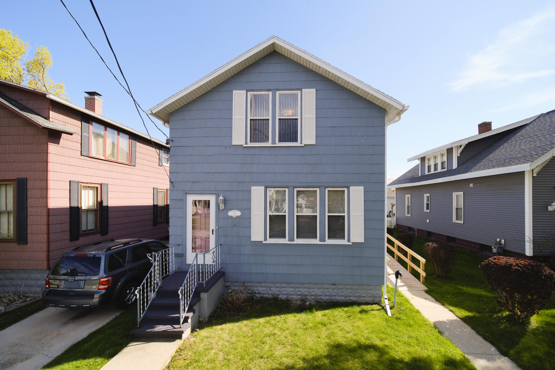 19 Clay Street