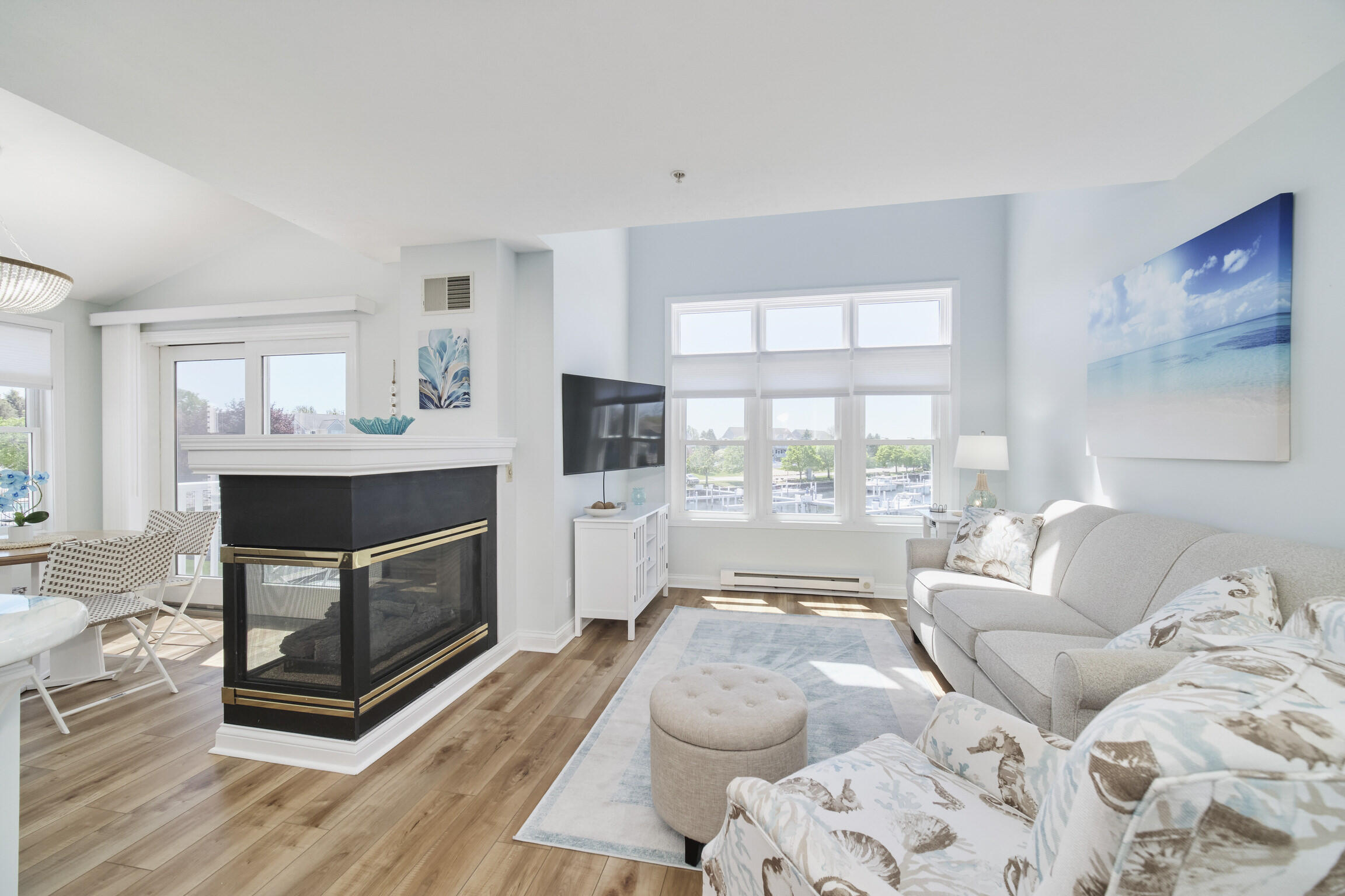6 Brookharbor N