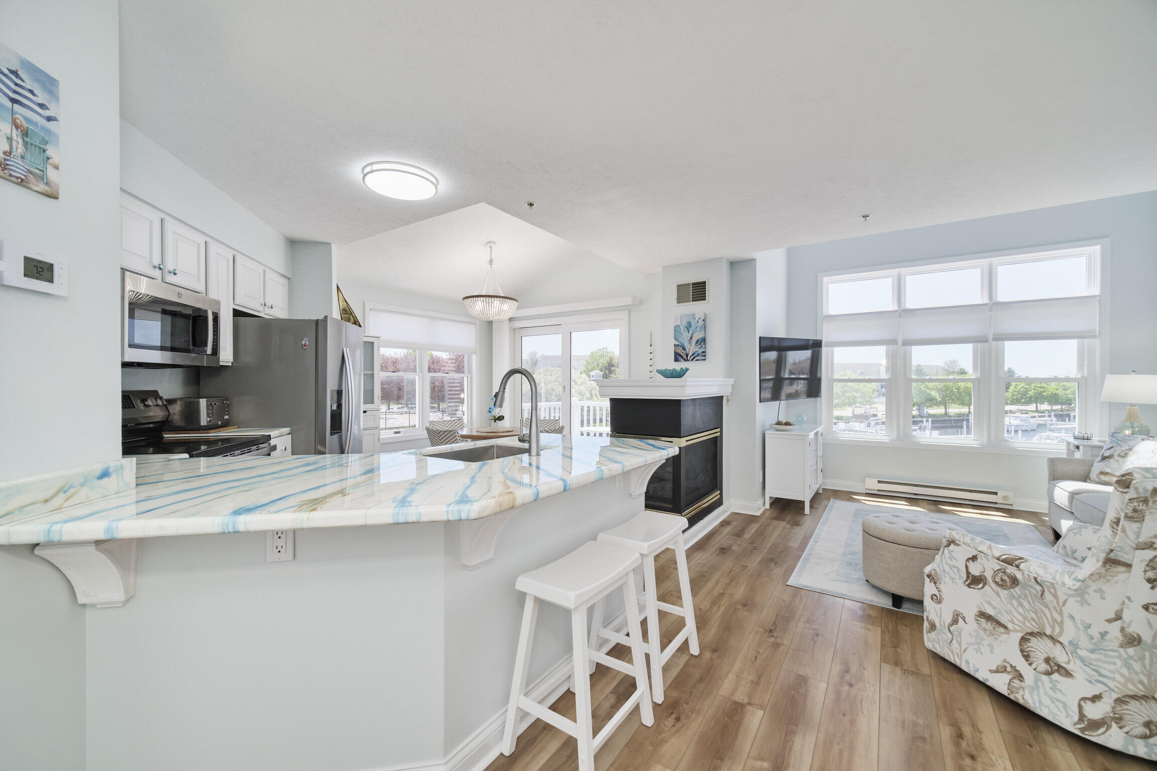 6 Brookharbor N