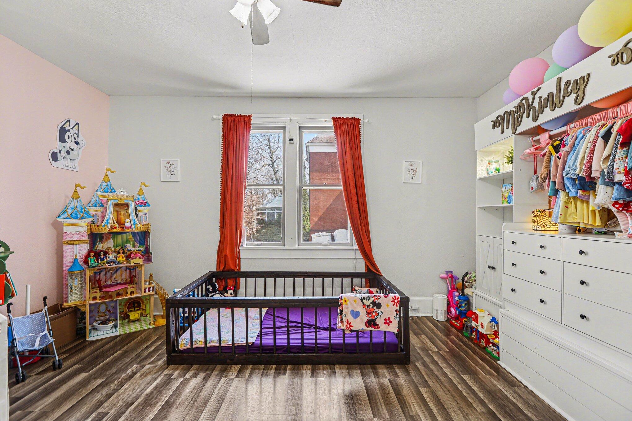 411 5th Street