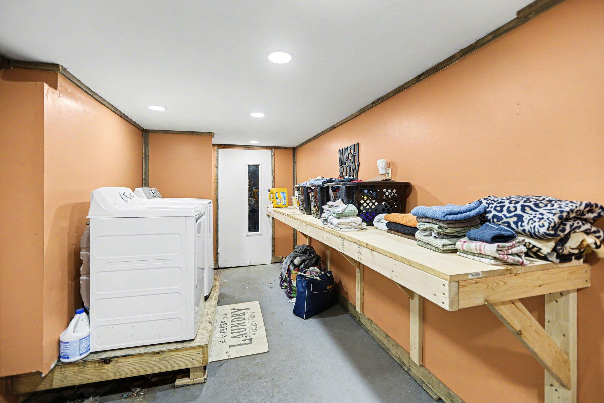 411 5th Street