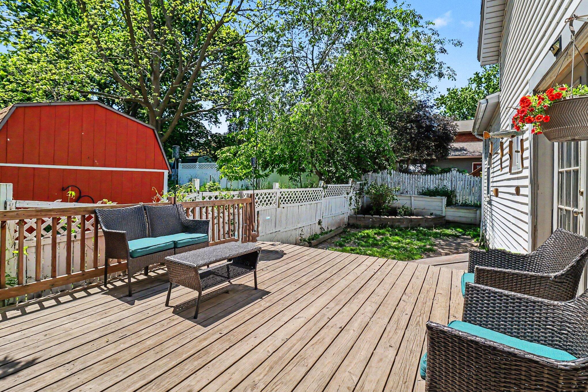 411 5th Street
