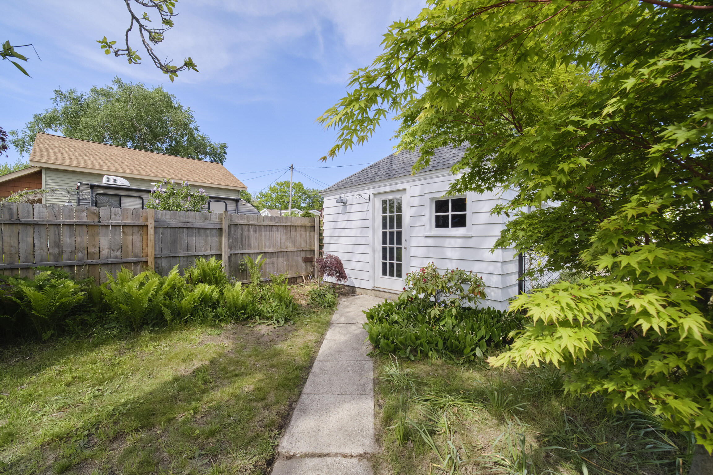 504 N Lewis Street
