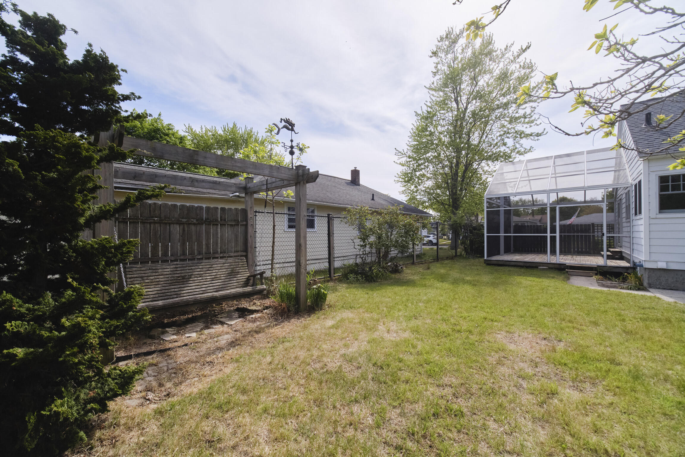 504 N Lewis Street