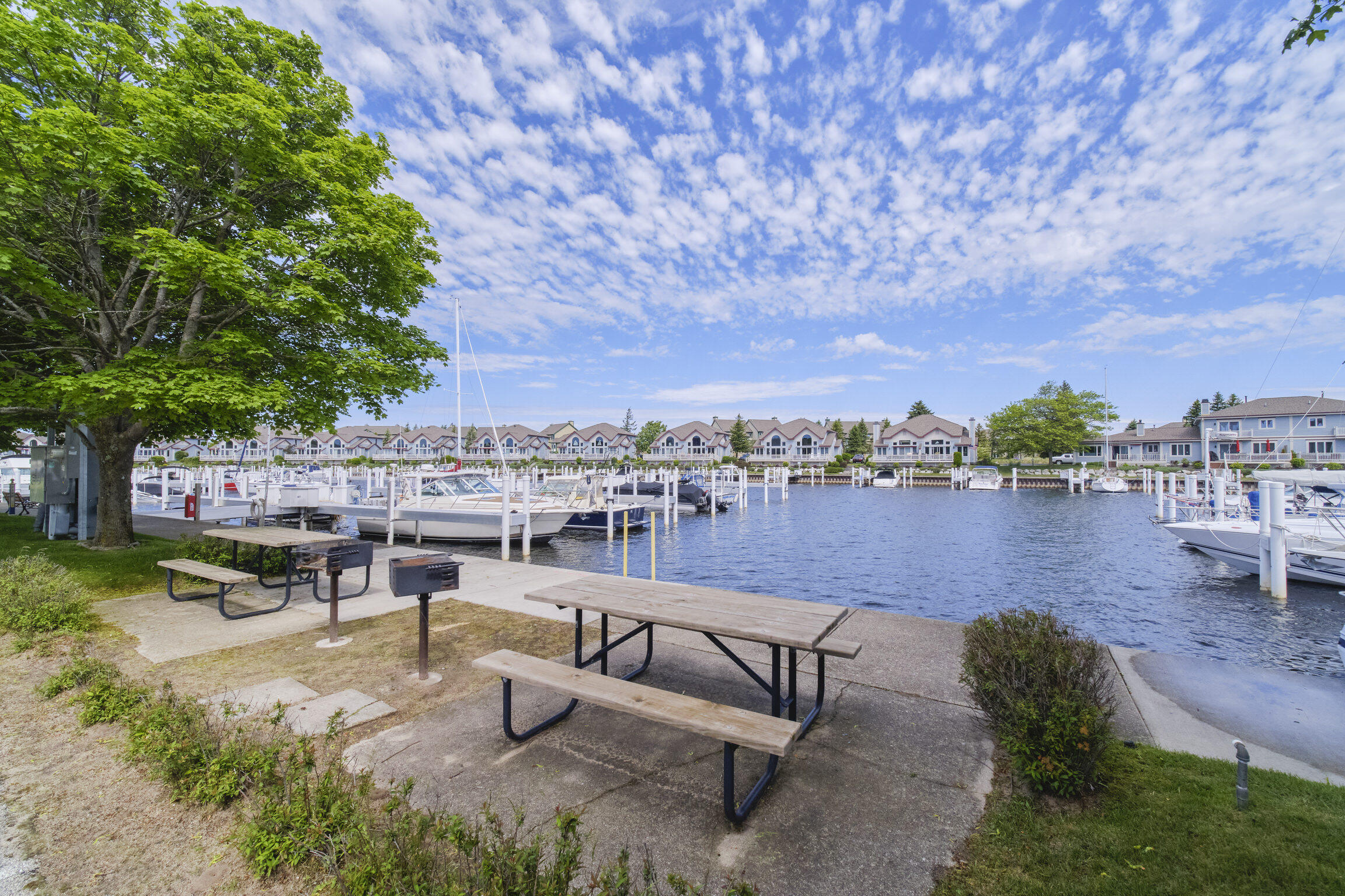 100 Marina Drive N