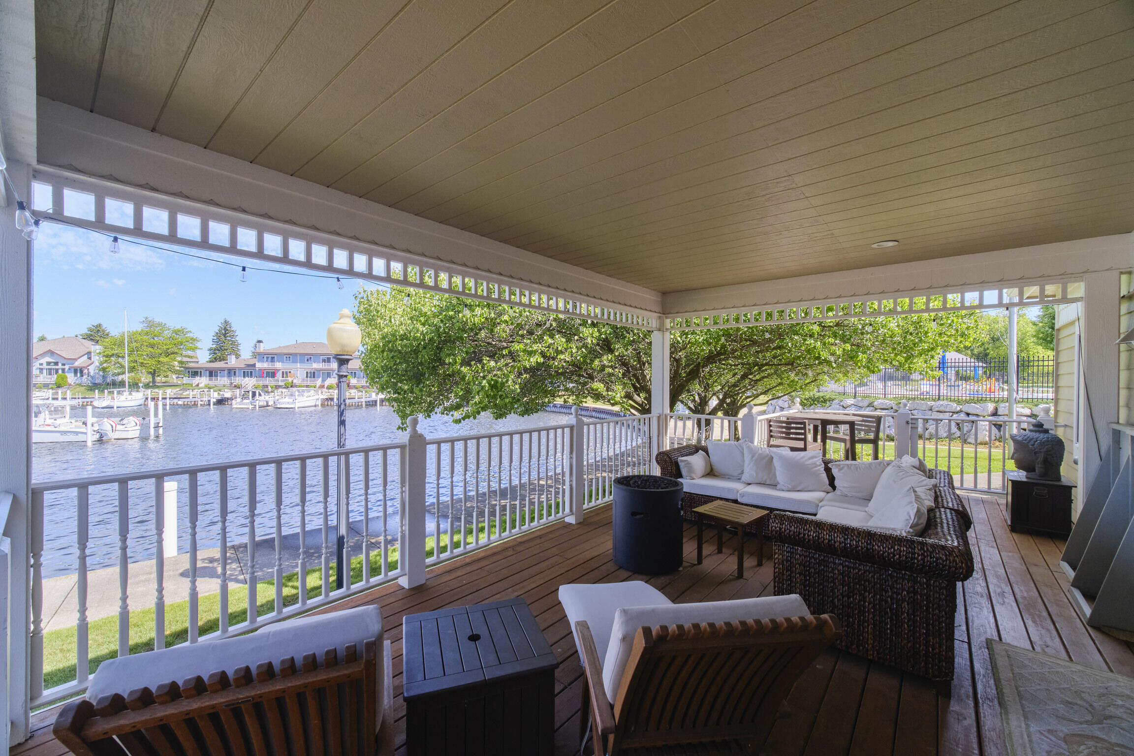 100 Marina Drive N
