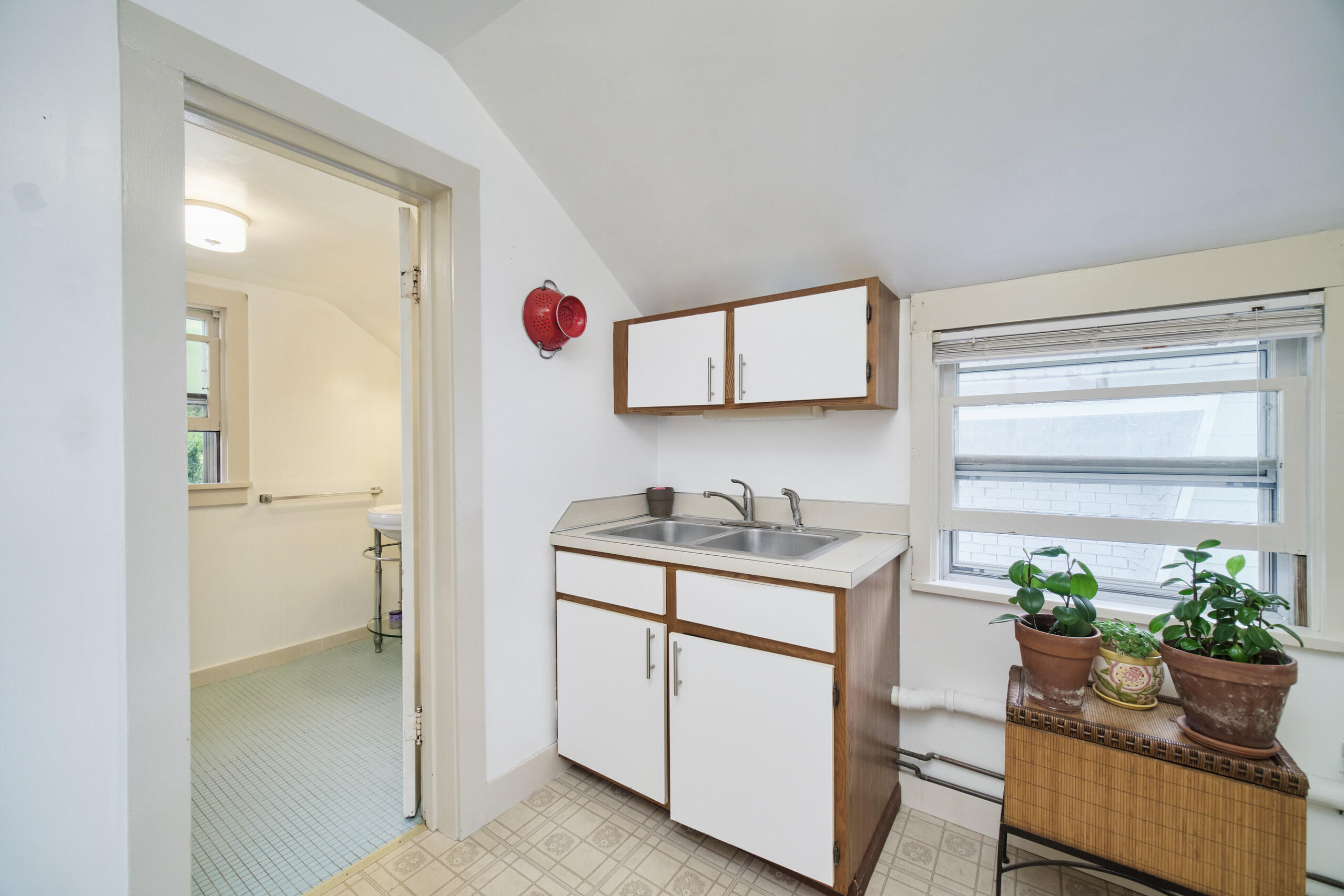 244 5th Street