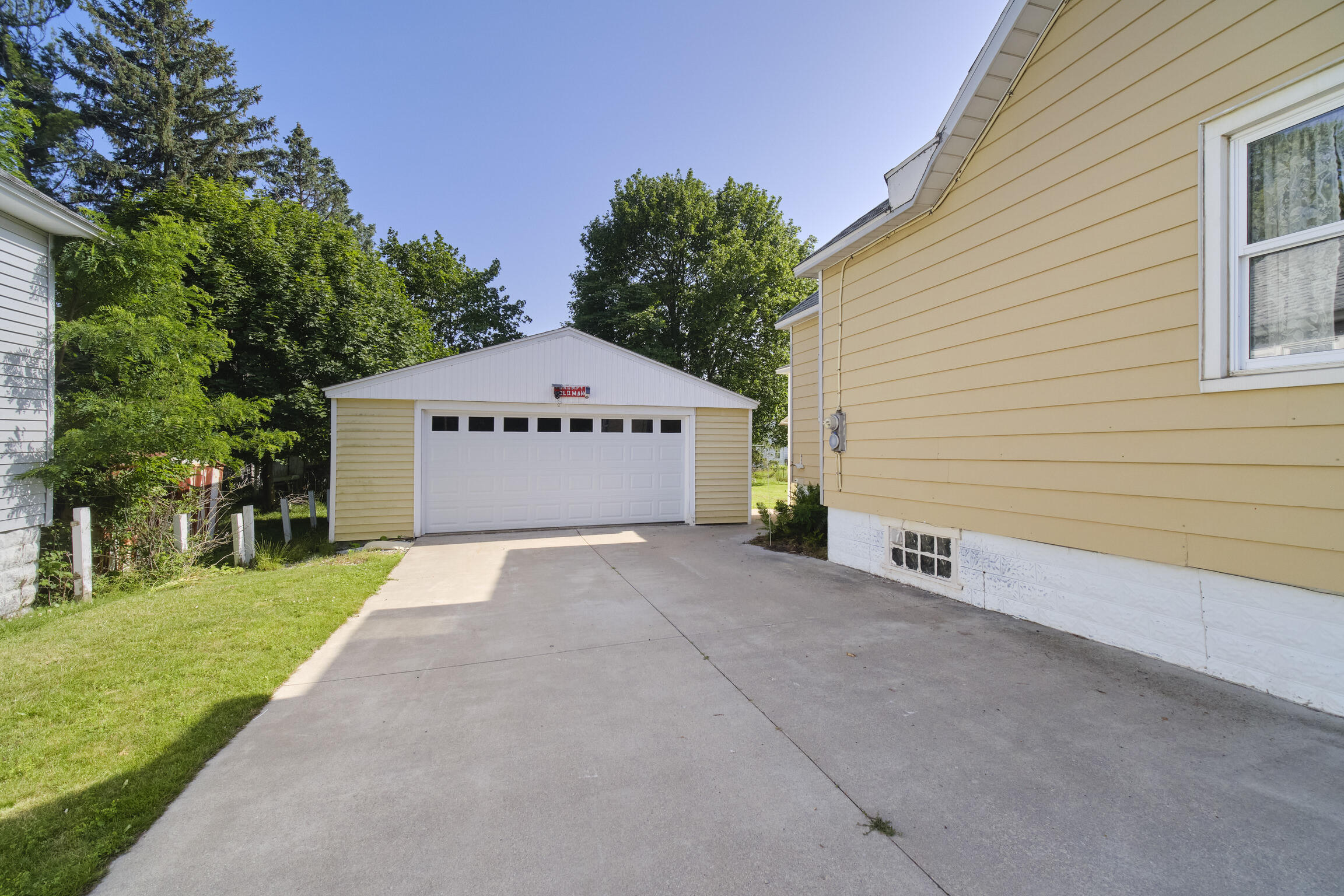 163 Van Buren Street