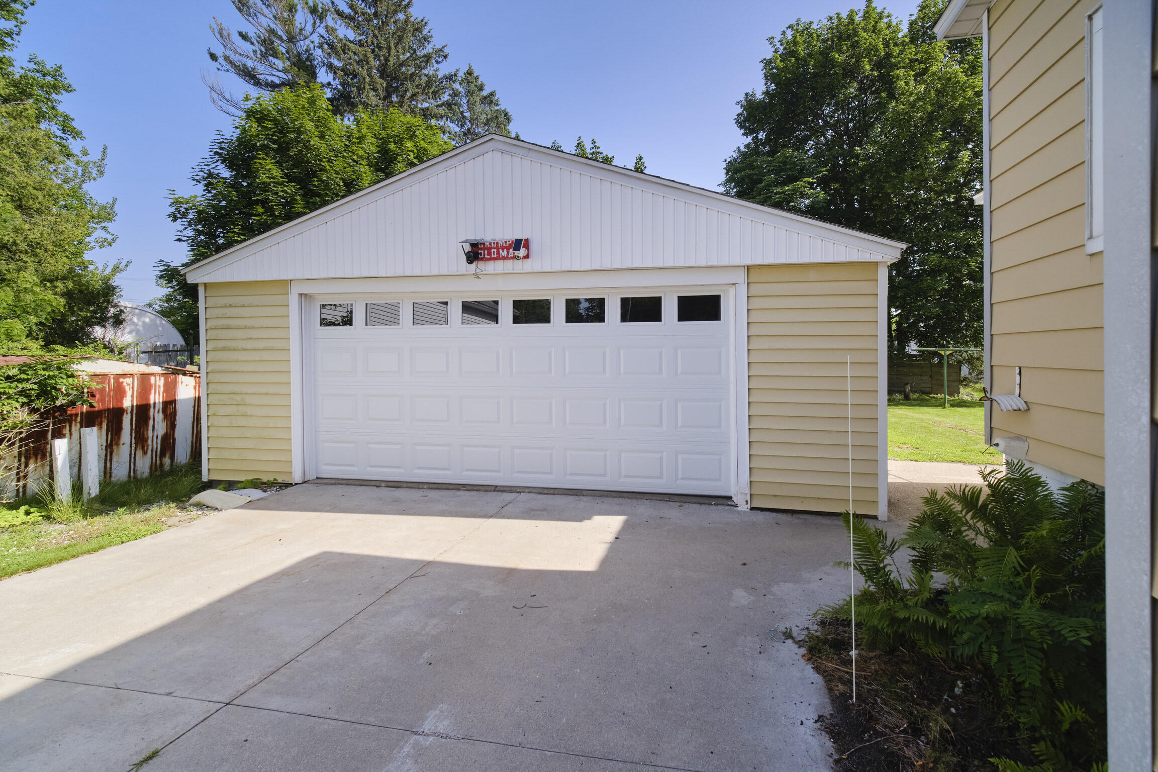 163 Van Buren Street
