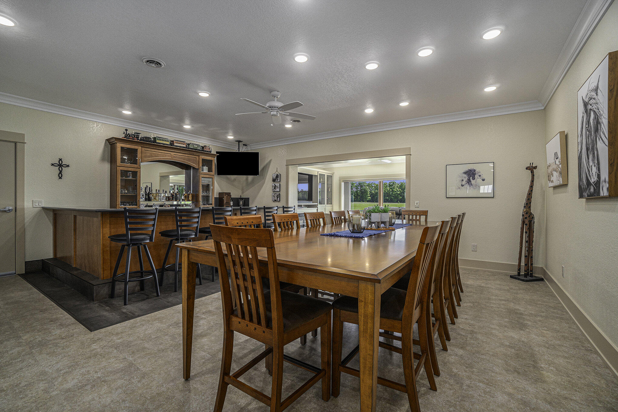 5859 Potter Road