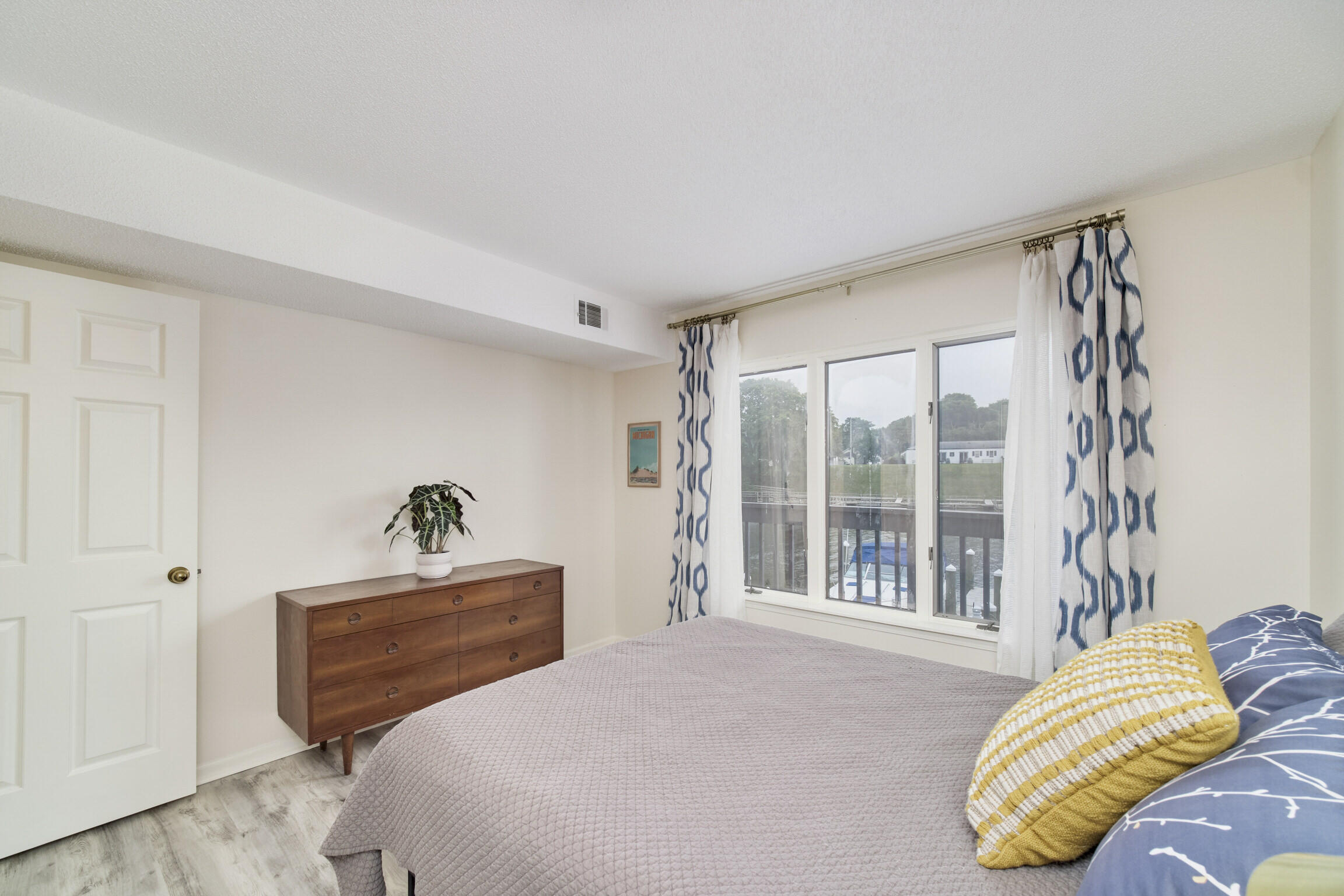 317 5th Avenue #1