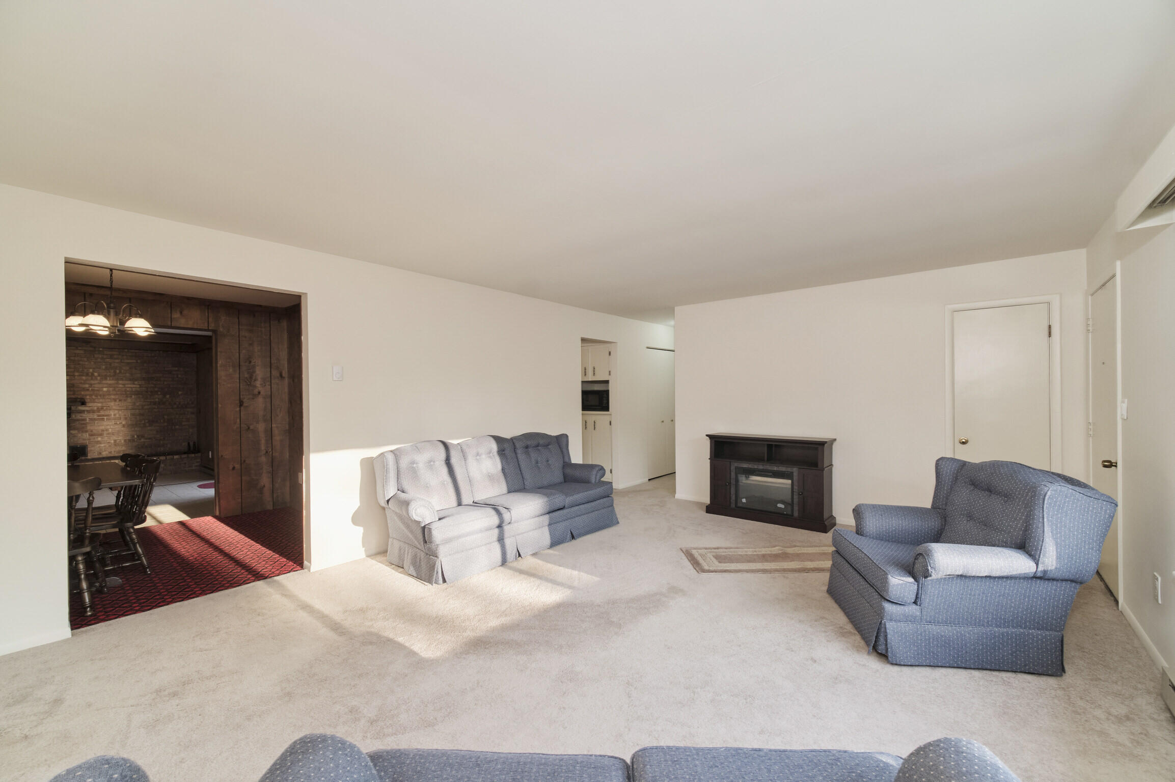 8807 Lake Park Drive