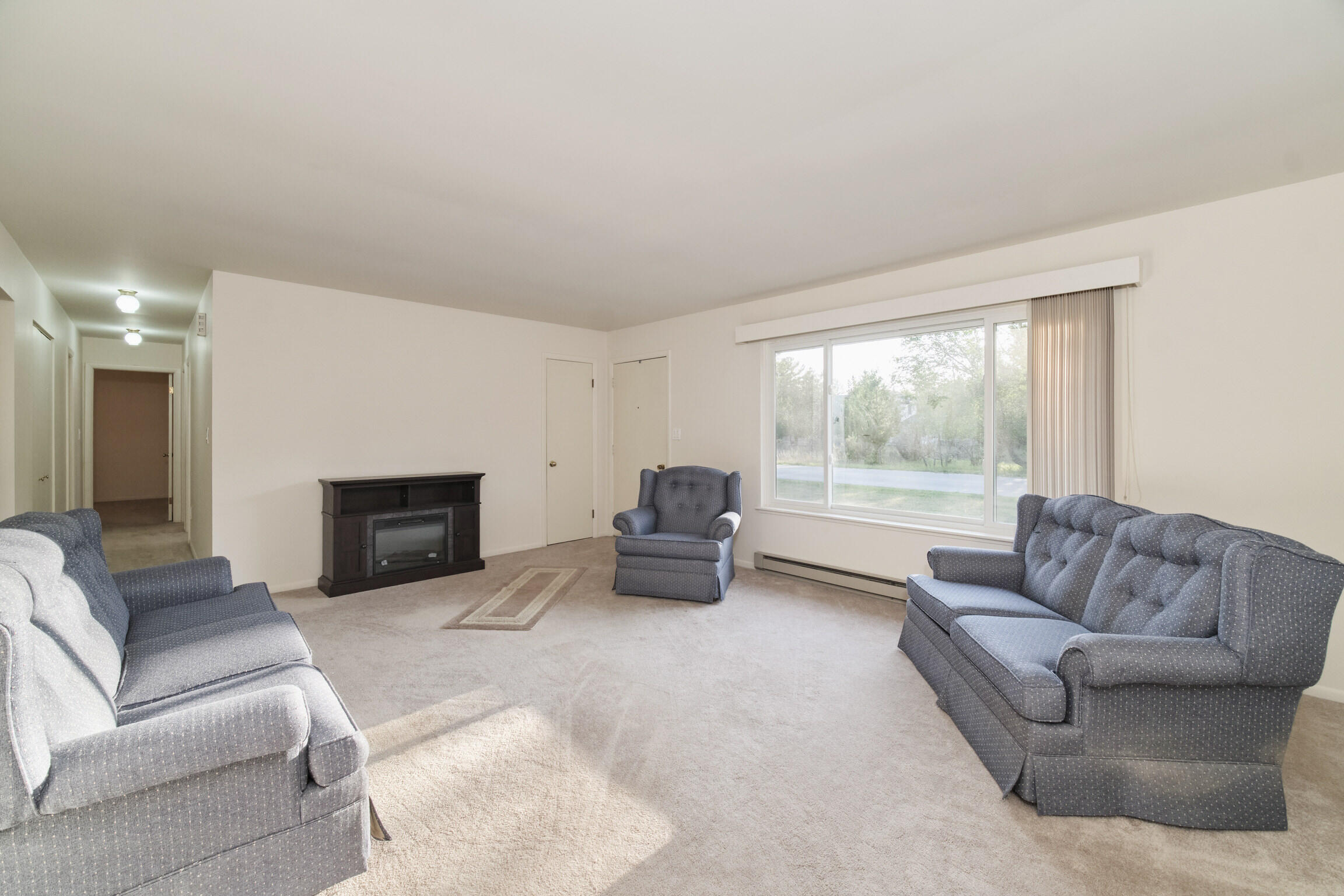 8807 Lake Park Drive