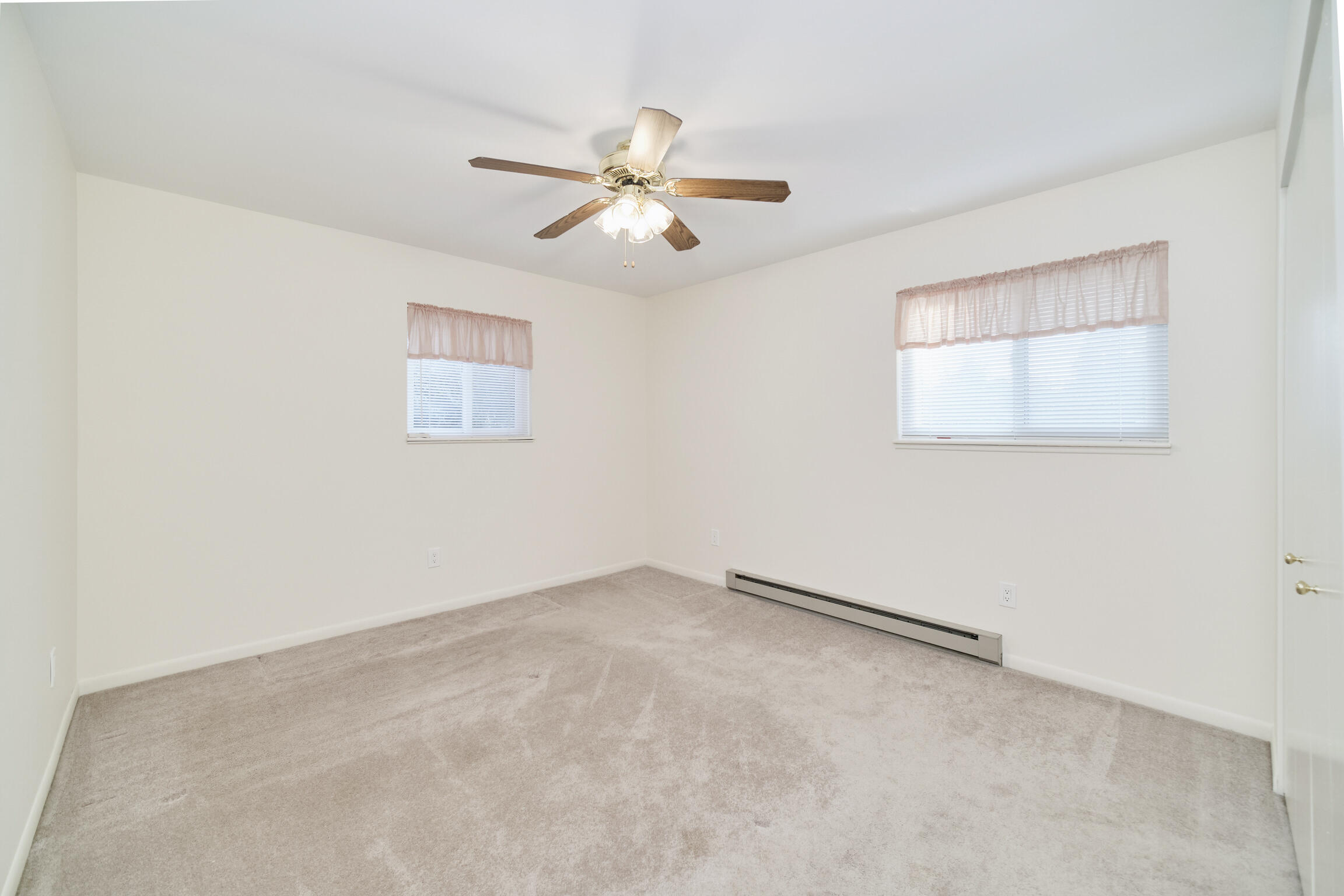 8807 Lake Park Drive